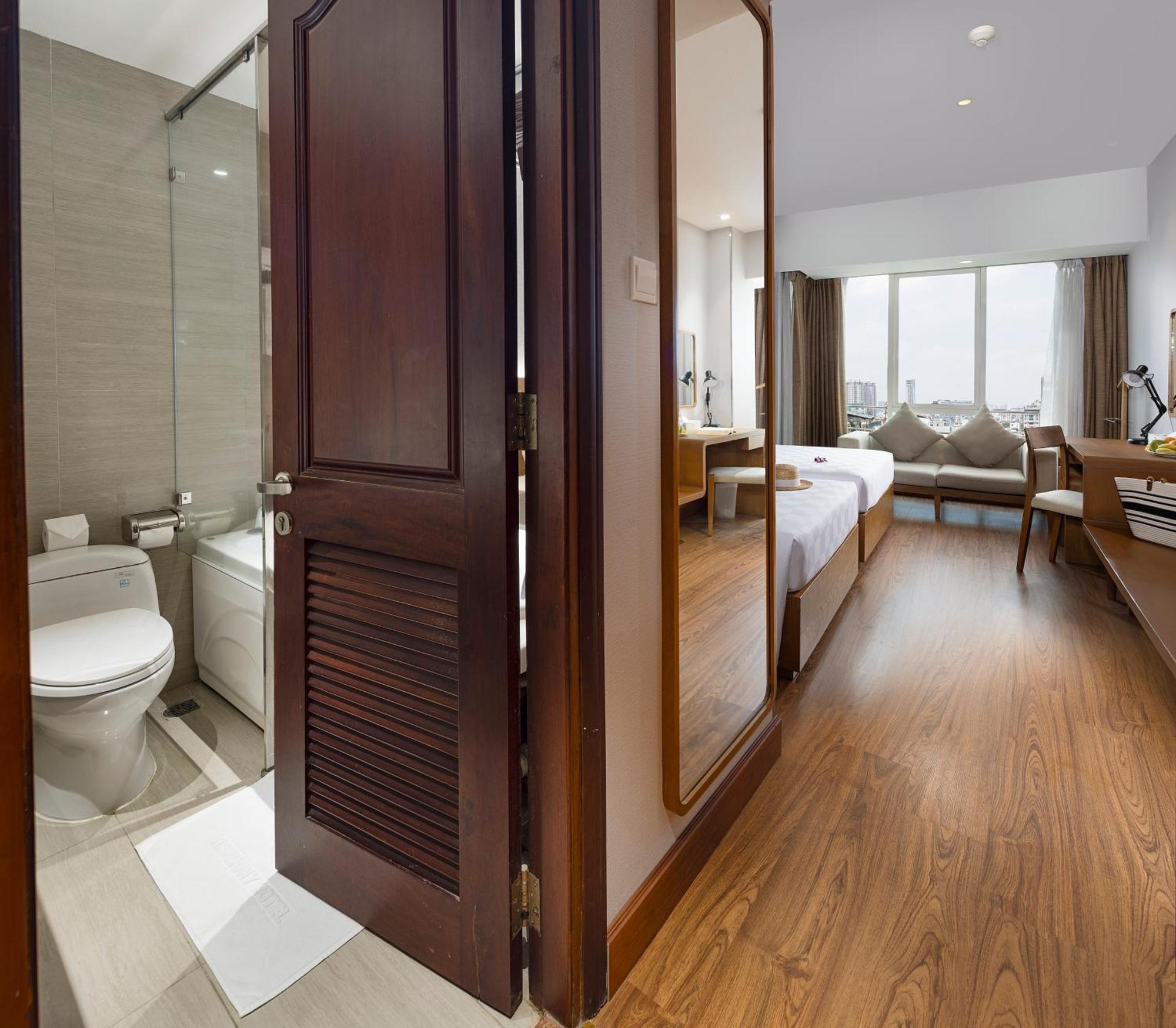 Hotel Harmony Saigon & 4*