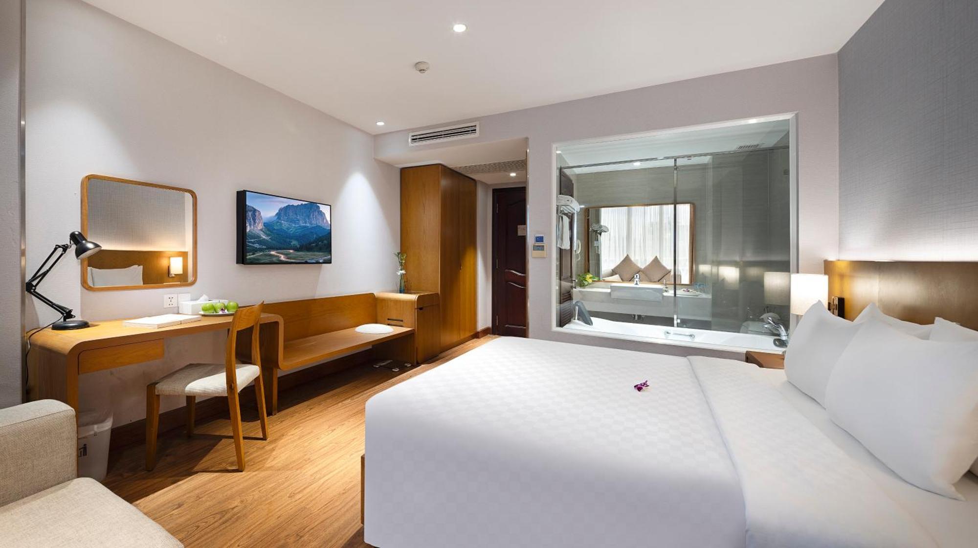 Hotel Harmony Saigon &