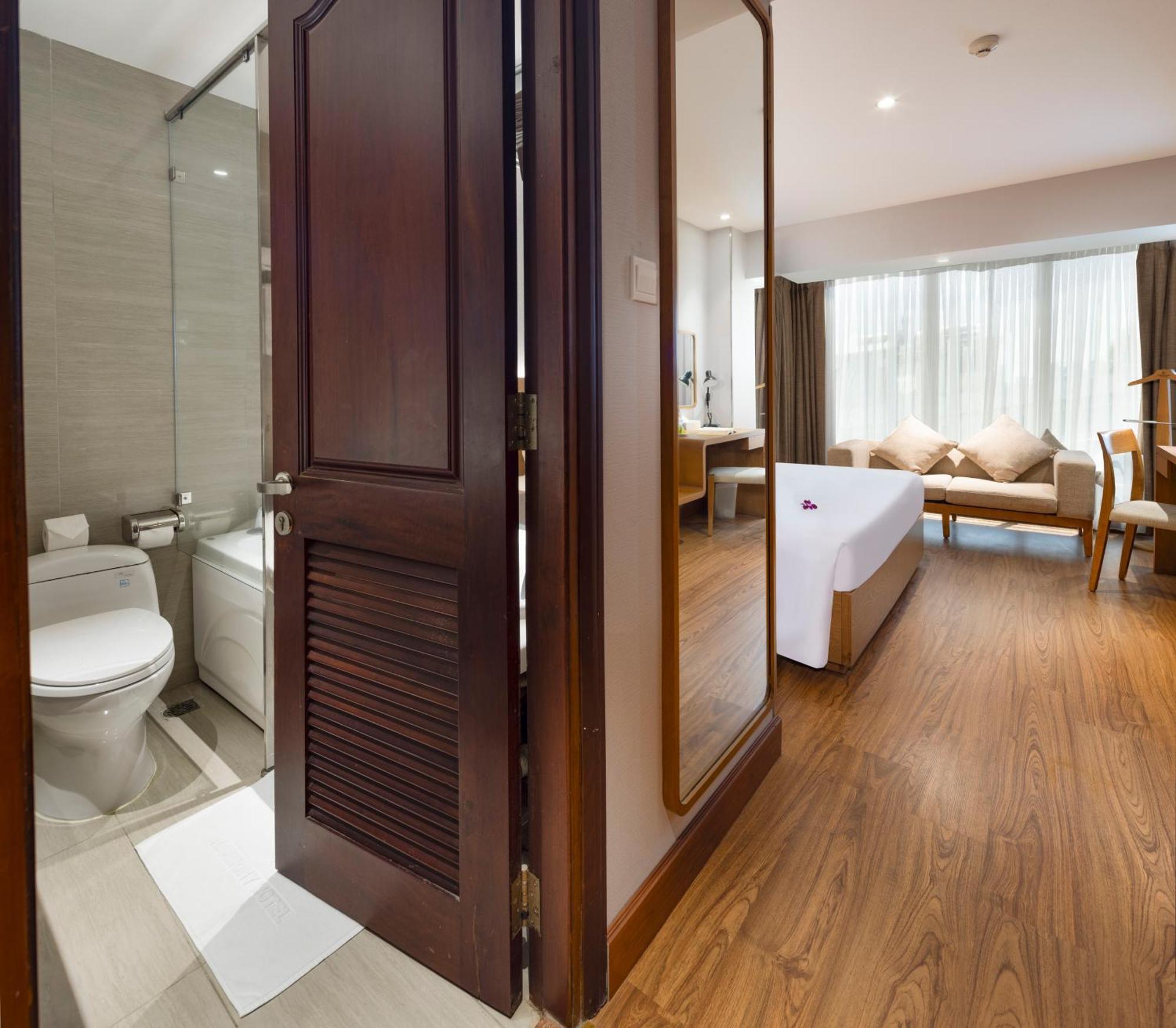 Harmony Saigon & 4* Ho Chi Minh City