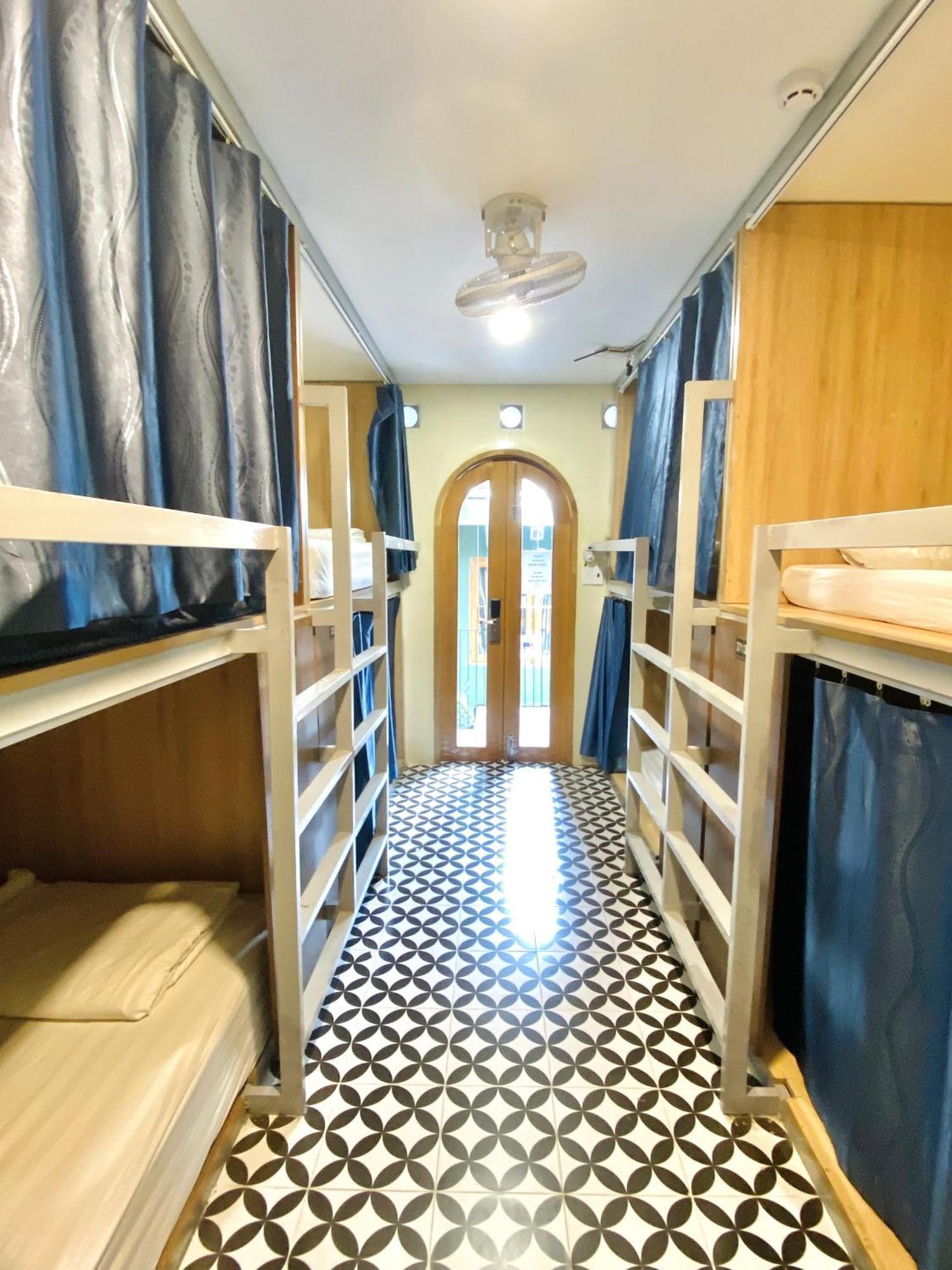 Hostel Vy Da Market Ho Chi Minh City