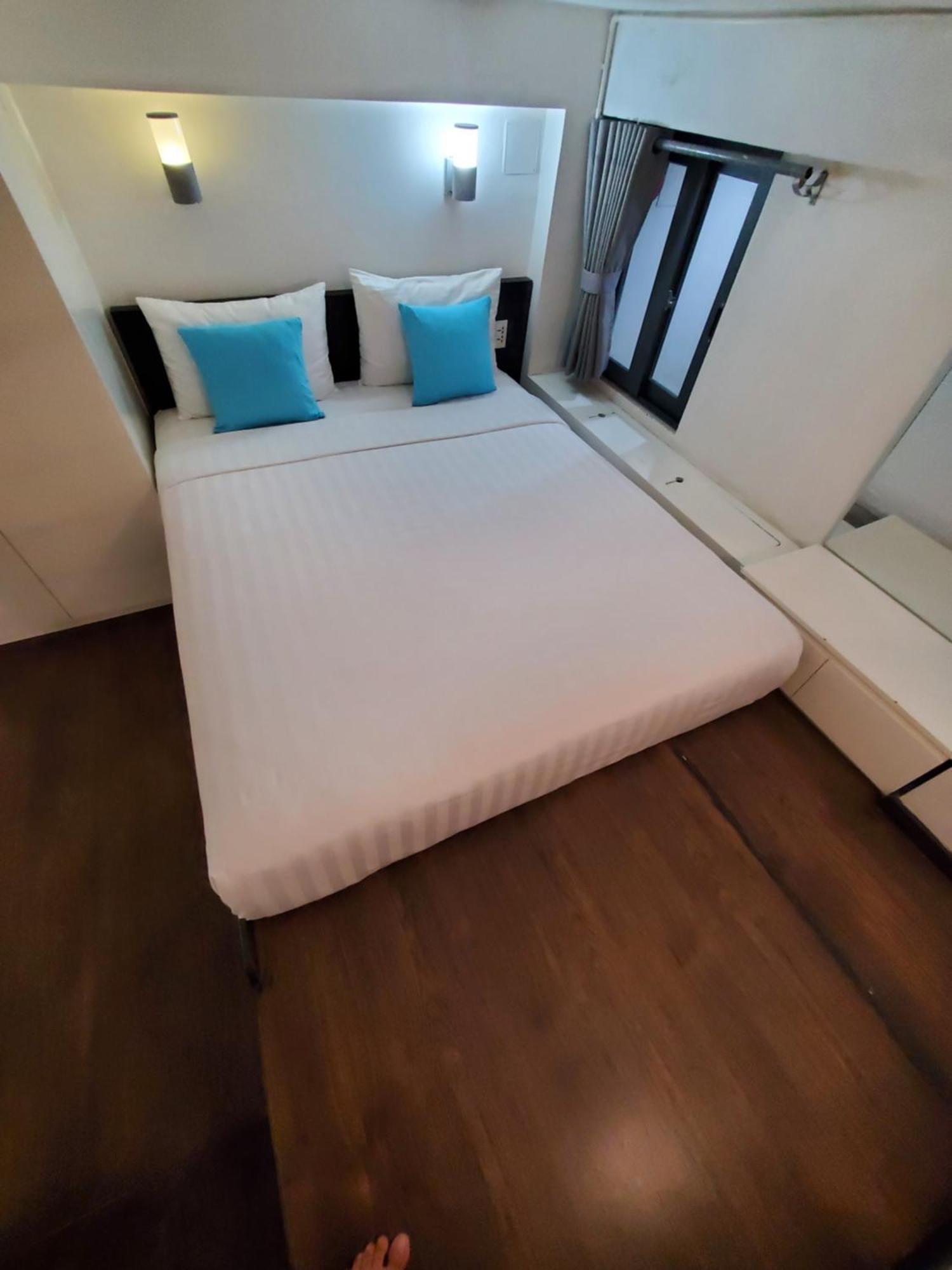 The Haven - Lofts By The Park Apartment