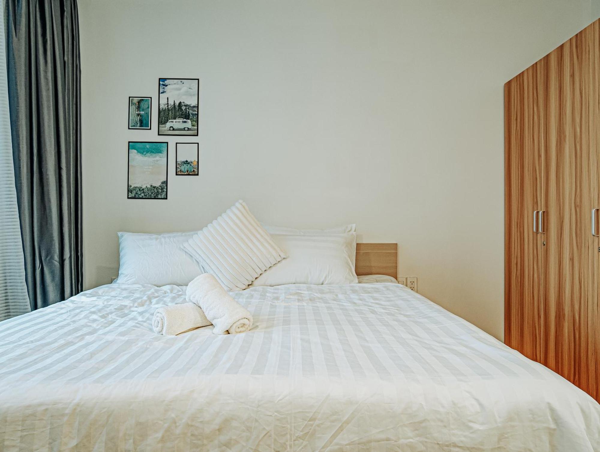 Apartment Louisa The Gold View Ho Chi Minh City