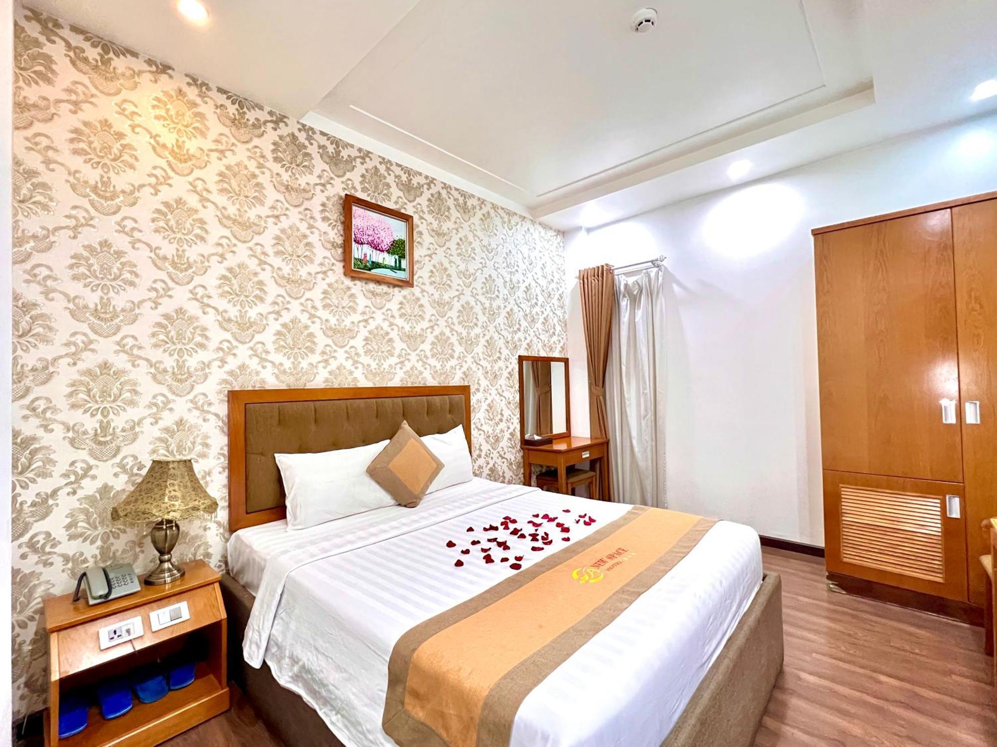 New Space Airport 3* Ho Chi Minh City