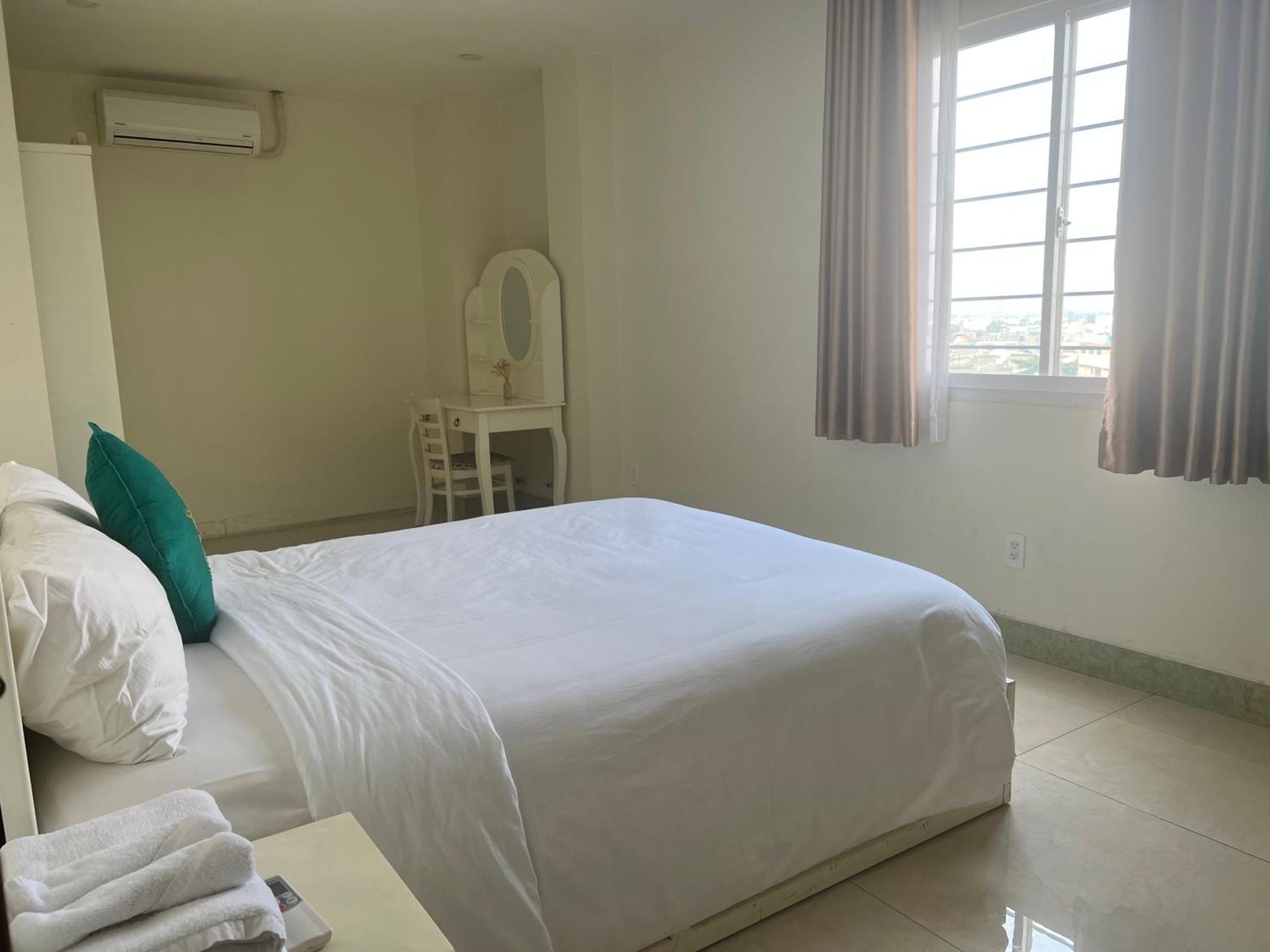 Thanh Vinh & Bandar Ho Chi Minh