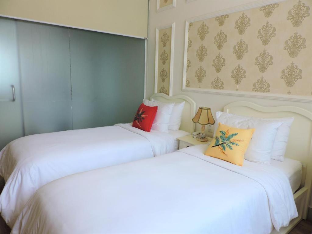 Chez Lotus Vn * TP. Hồ Chí Minh