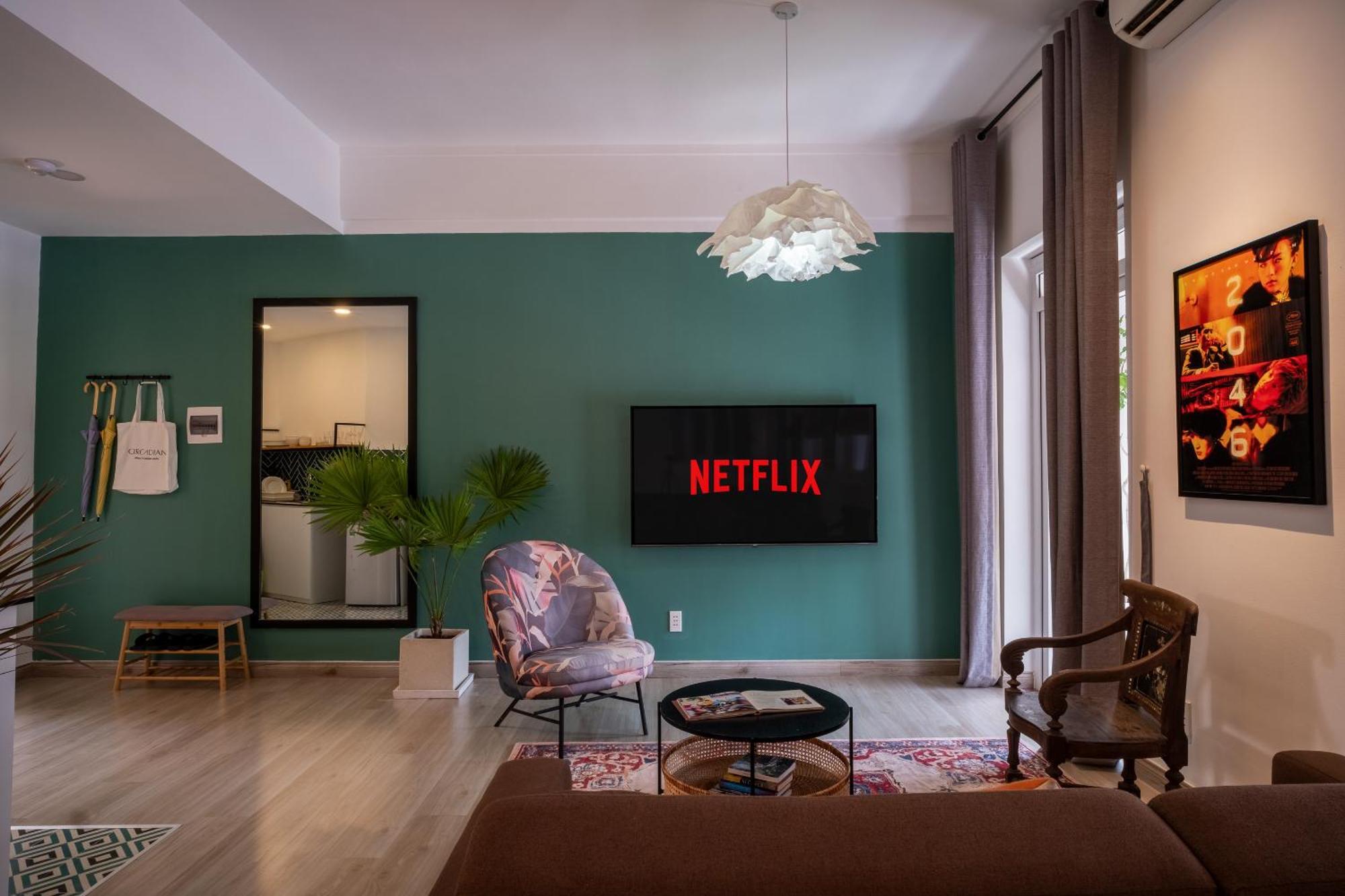 Circadian Airy Near Nguyen Hue Apartment