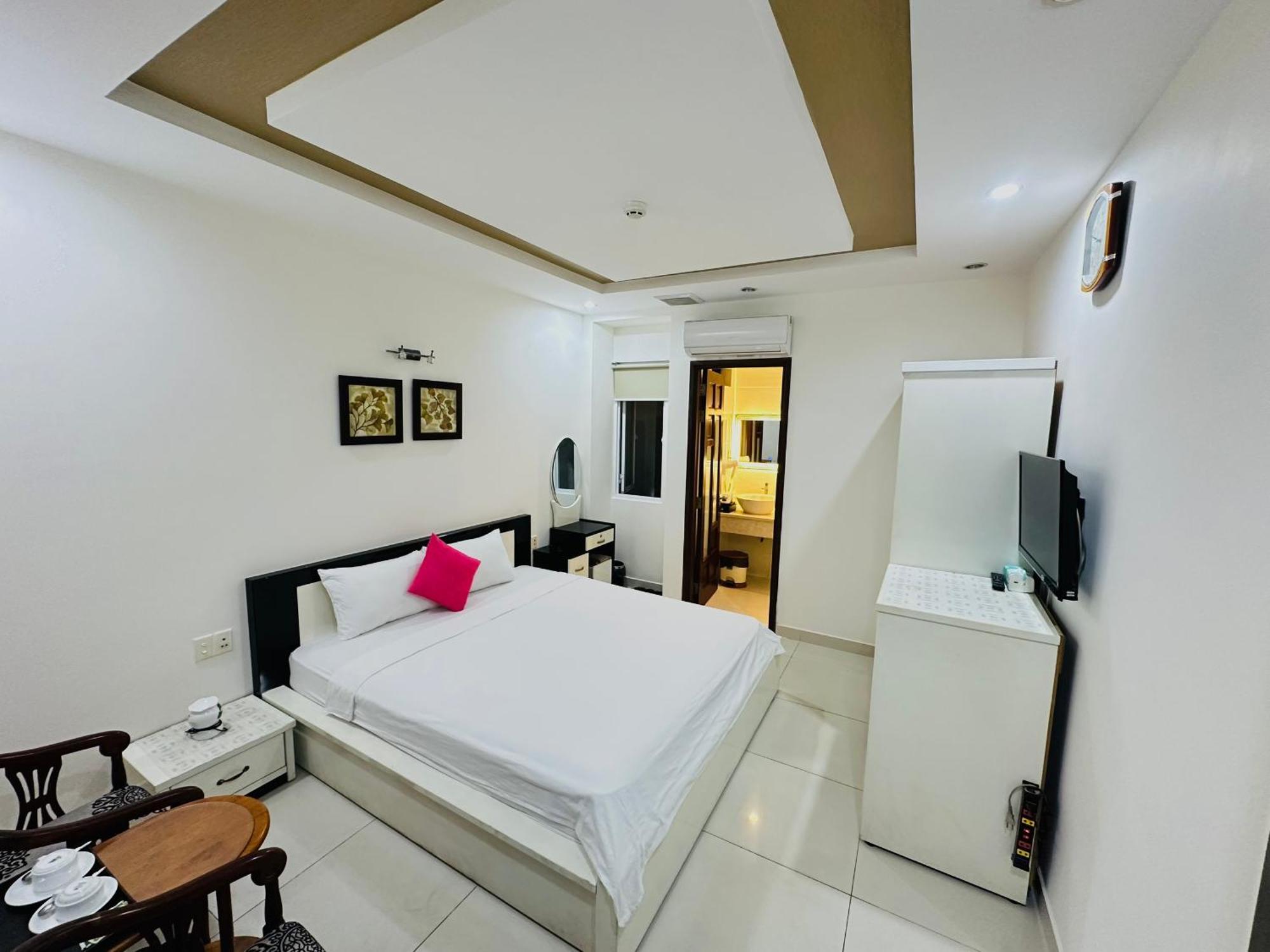Hotel Redflower Ho Chi Minh City