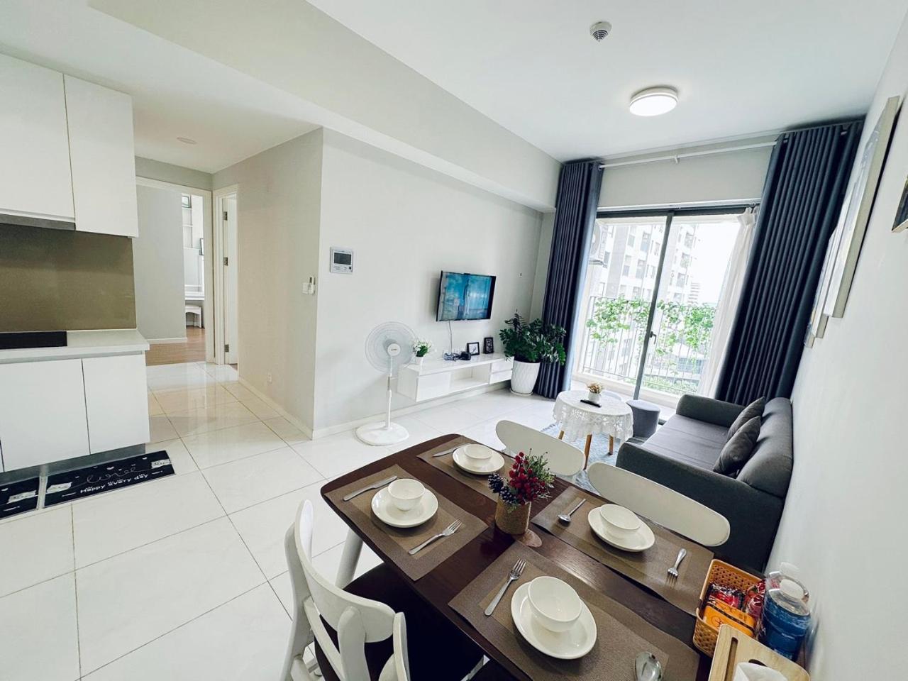 Samhomes - Luxury At Masteri An Phu Free Gym, Pool * Ho Chi Minh City