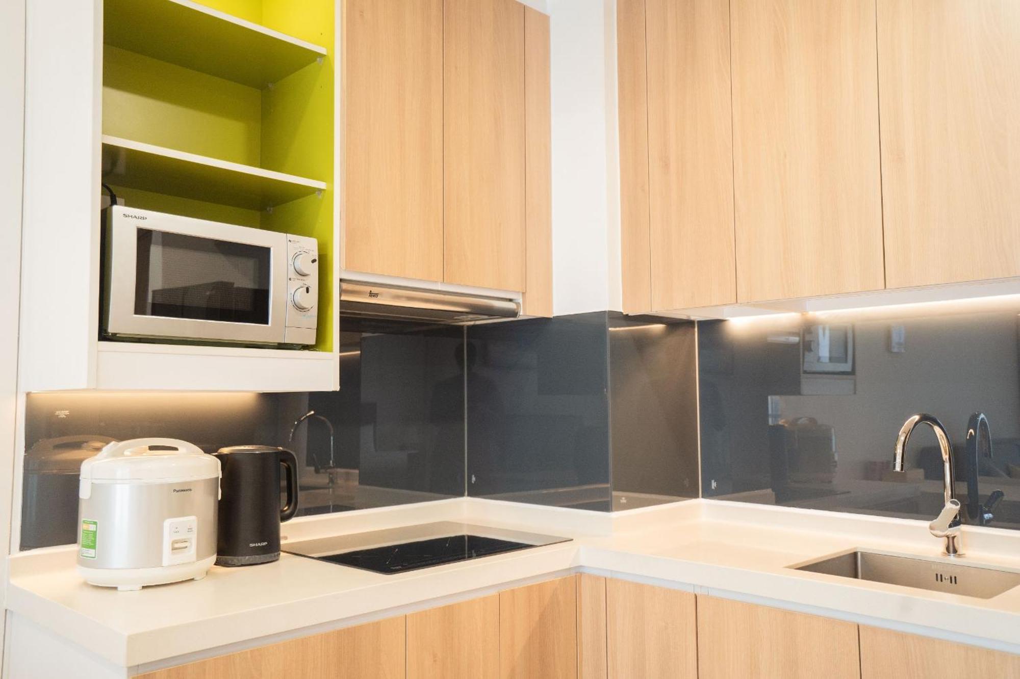 Ho Dich Vu Republic Plaza,tan Binh, Mien Phi Ho Boi, Phong Gym, Day Du Tien Nghi, Wifi Toc Do Cao Apartment *