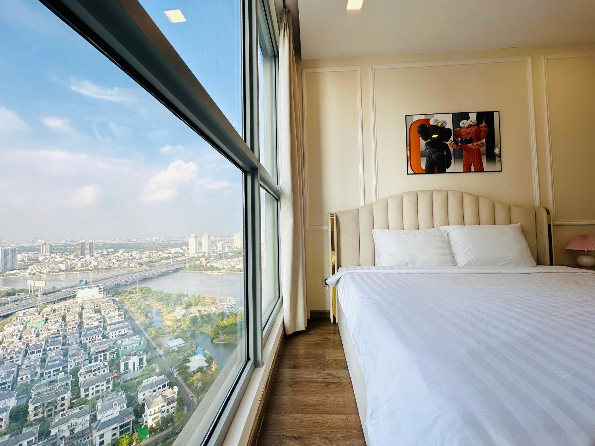 Vinhomes Central Park Luxury For Rent Apartment
