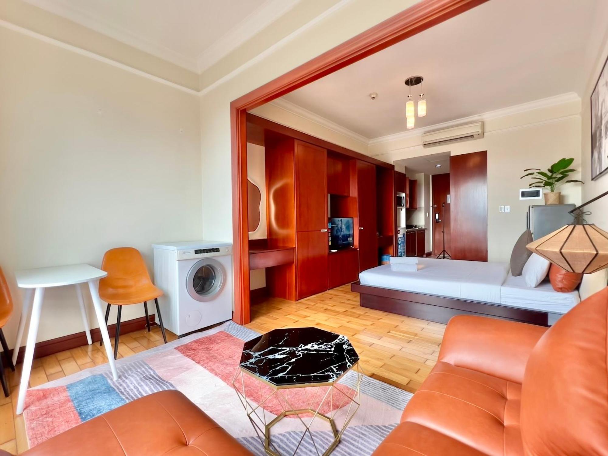Diny - Rooftop Pool - The Manor 2 * Ho Chi Minh City
