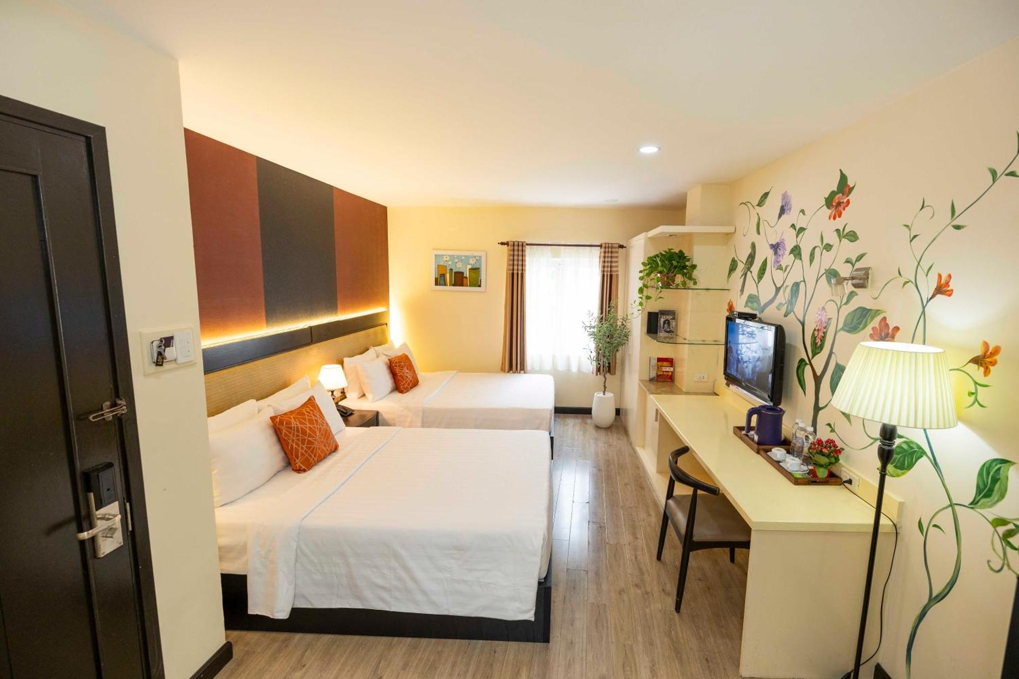 Asian Ruby & - 122f Bui Thi Xuan Street