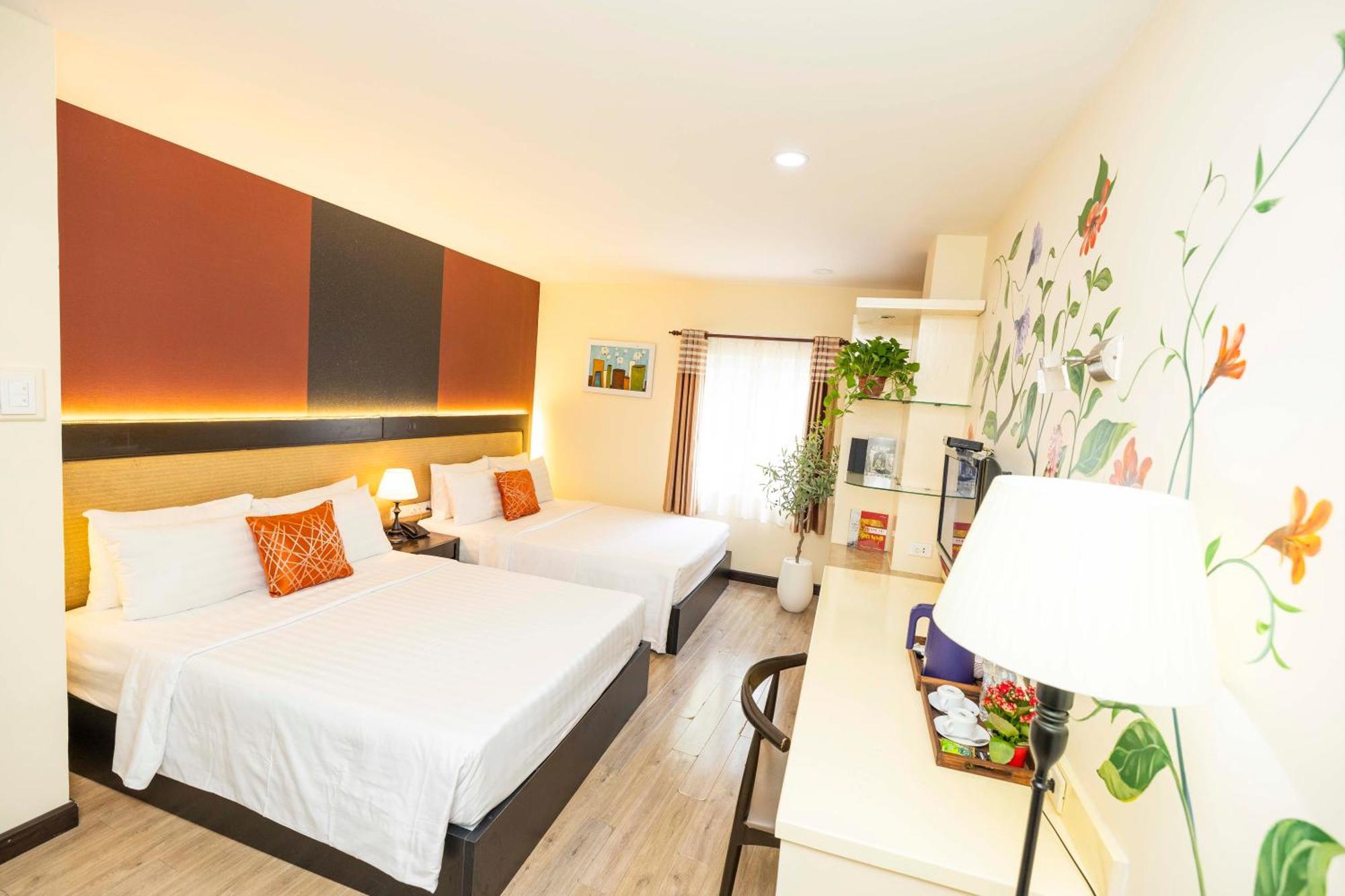 Hotel Asian Ruby & - 122f Bui Thi Xuan Street
