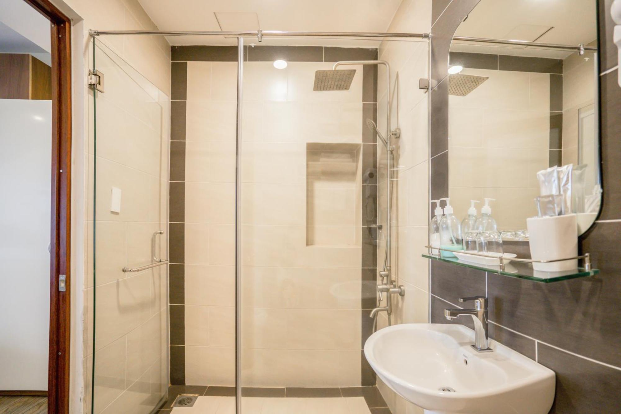 C’lavie – Saigon Airport Khách sạn TP. Hồ Chí Minh