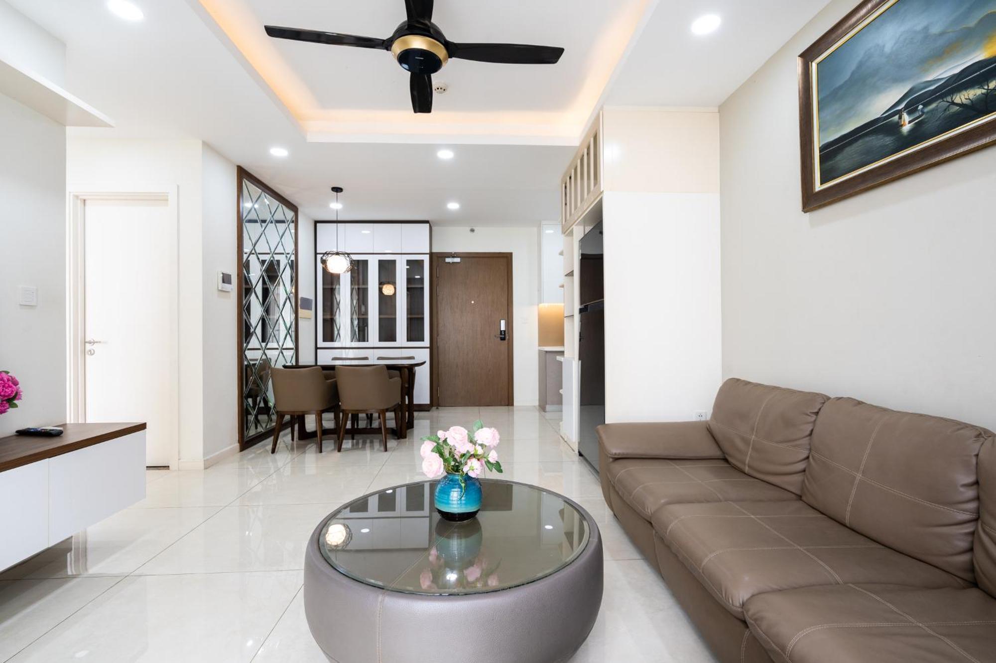 Helios Riverside *