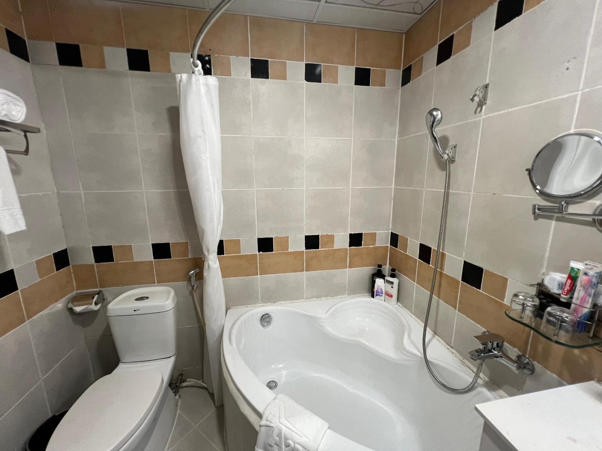 A25 - 20 Bui Thi Xuan Hotel
