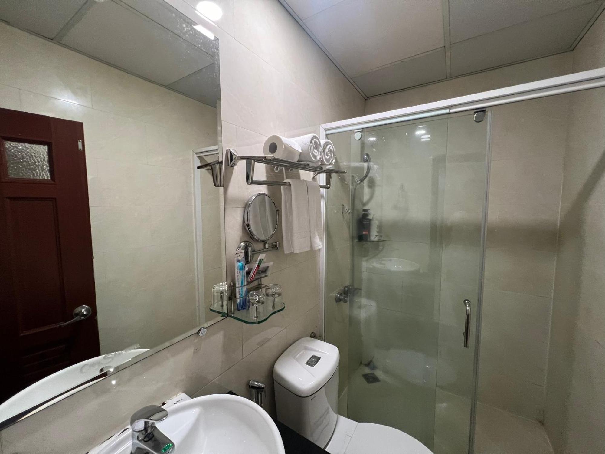 Hotel A25 - 13 Bui Thi Xuan 2*