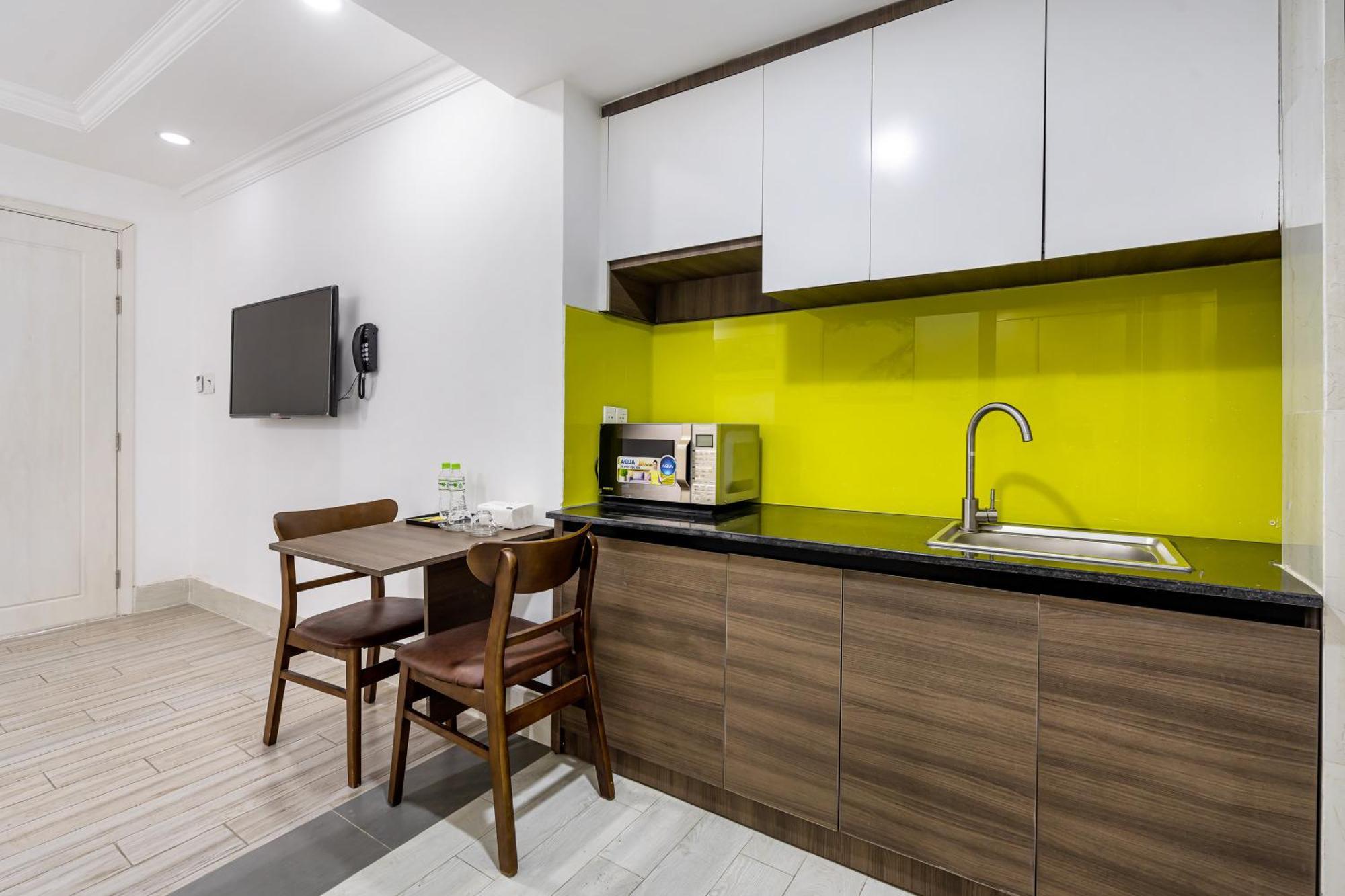 Hotel The Royal Landpark - Phu My Hung 2*