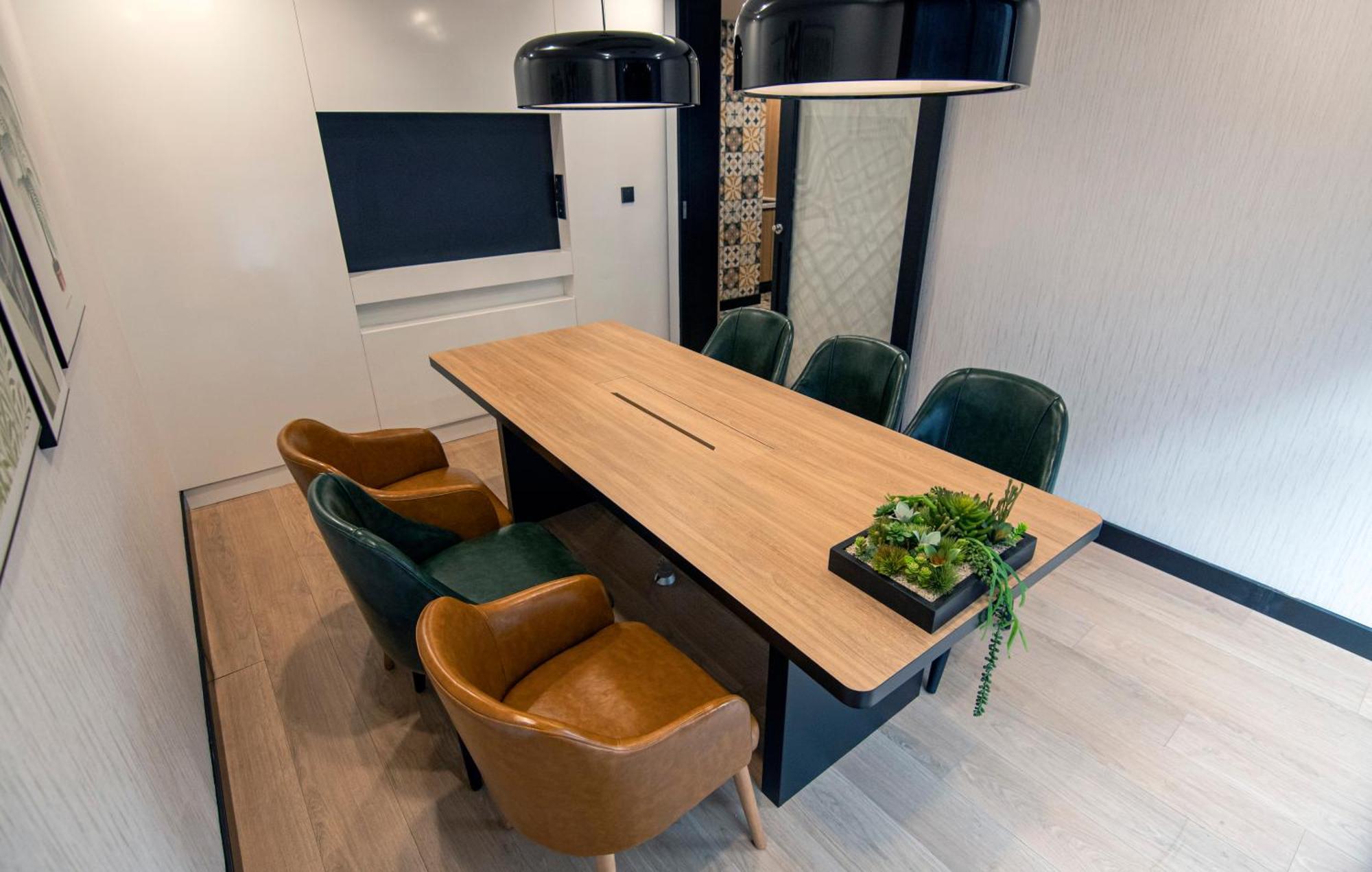 Zenity The Luxury Ditrict 1 City Center Apartment *