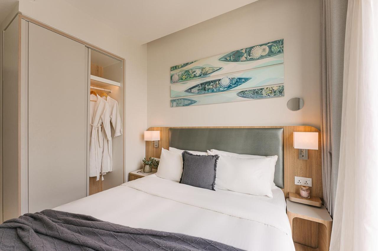 Zenity Apartel Dist 1 By Ssens Homes *
