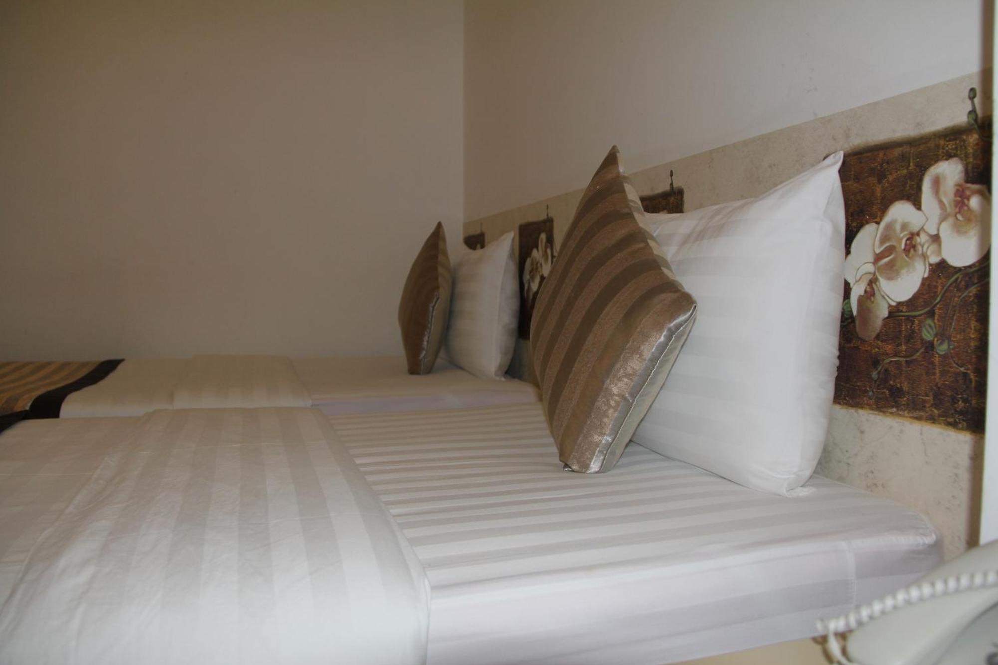 Hotel New Sunny 2*