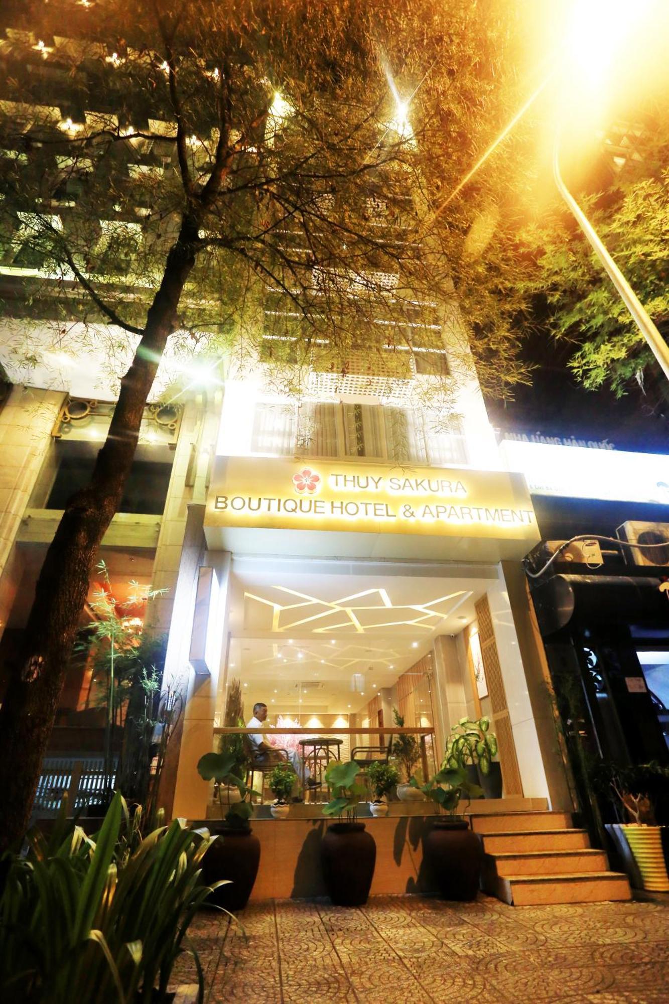 Thuy Sakura & Serviced 3* Bandar Ho Chi Minh