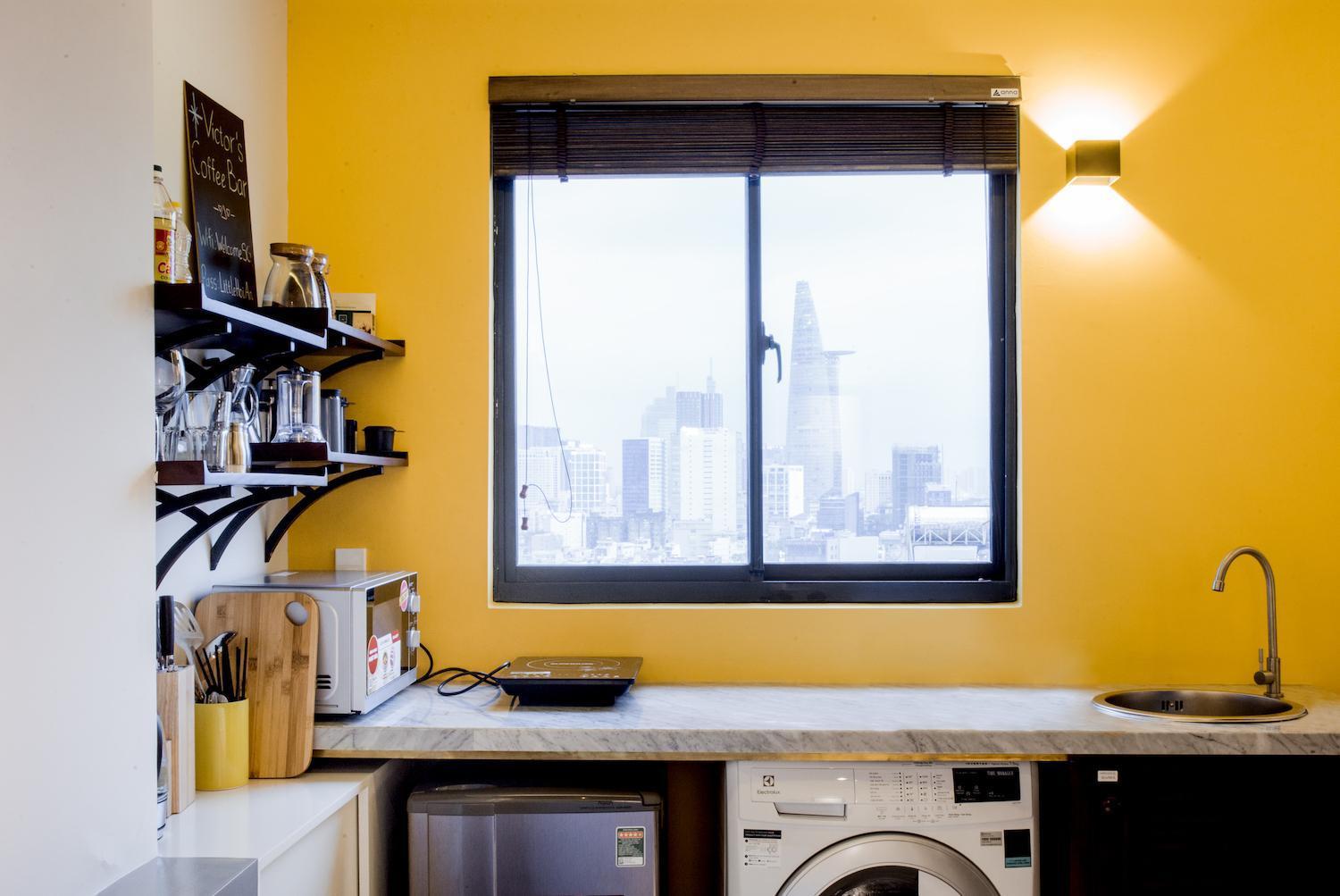 Circadian Tropical In Saigon Homestay