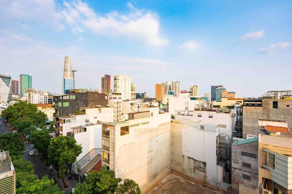 The Rixx Luxury At Ben Thanh With Pool And Gym Apartment