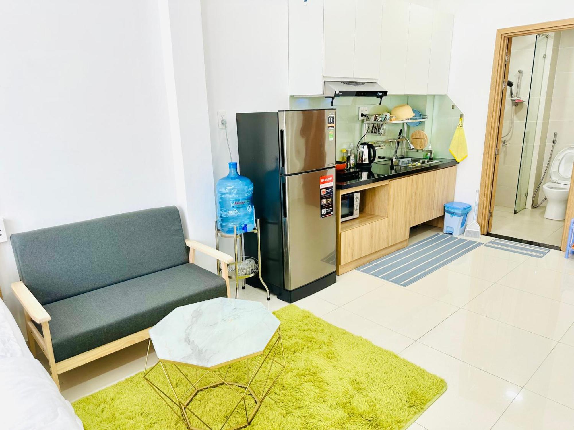 Apartment Spacious & Modern 1br W Balcony 302 Ho Chi Minh City