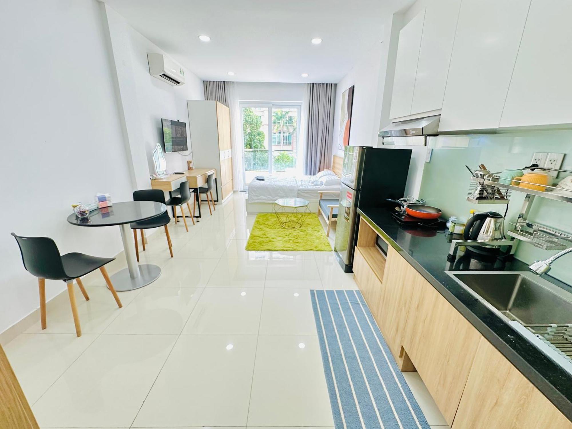 Spacious & Modern 1br W Balcony 302 Apartment *