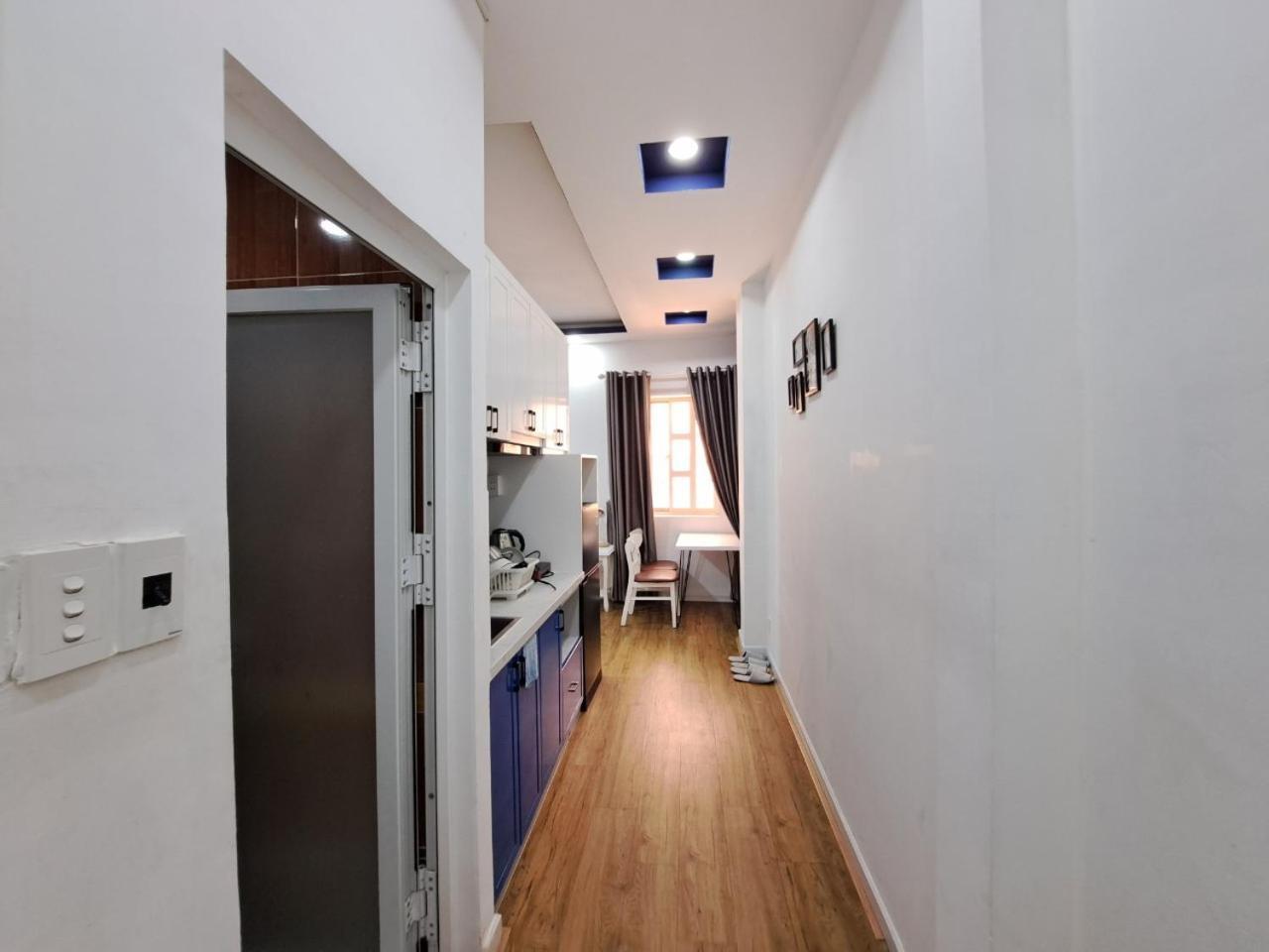 Jinjoo - Phong Rieng Studio Quan 1 Bandar Ho Chi Minh