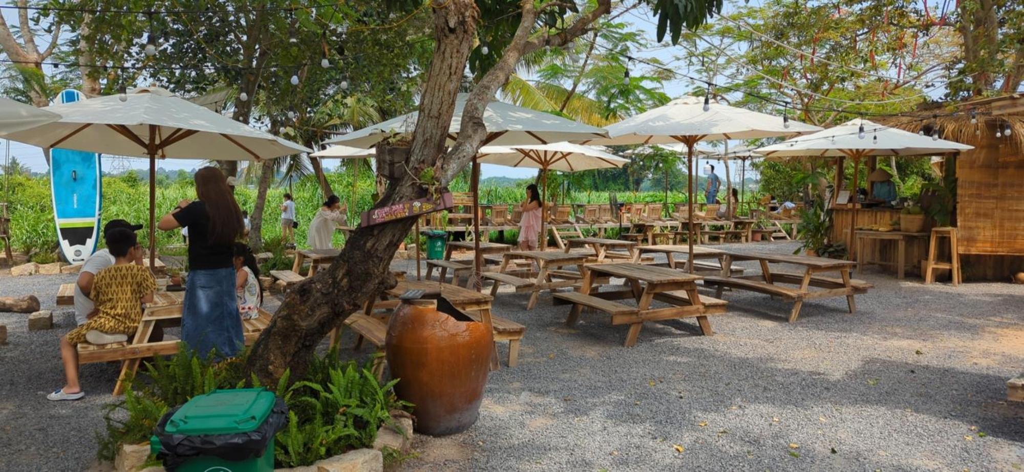 Binifarm Tropical Retreat Ho Chi Minh City