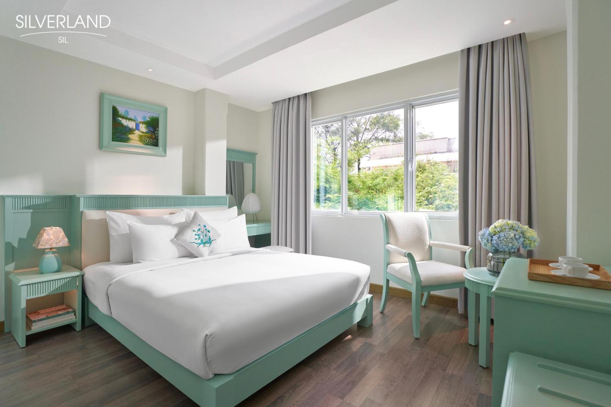 Silverland Sil Hotel 4*
