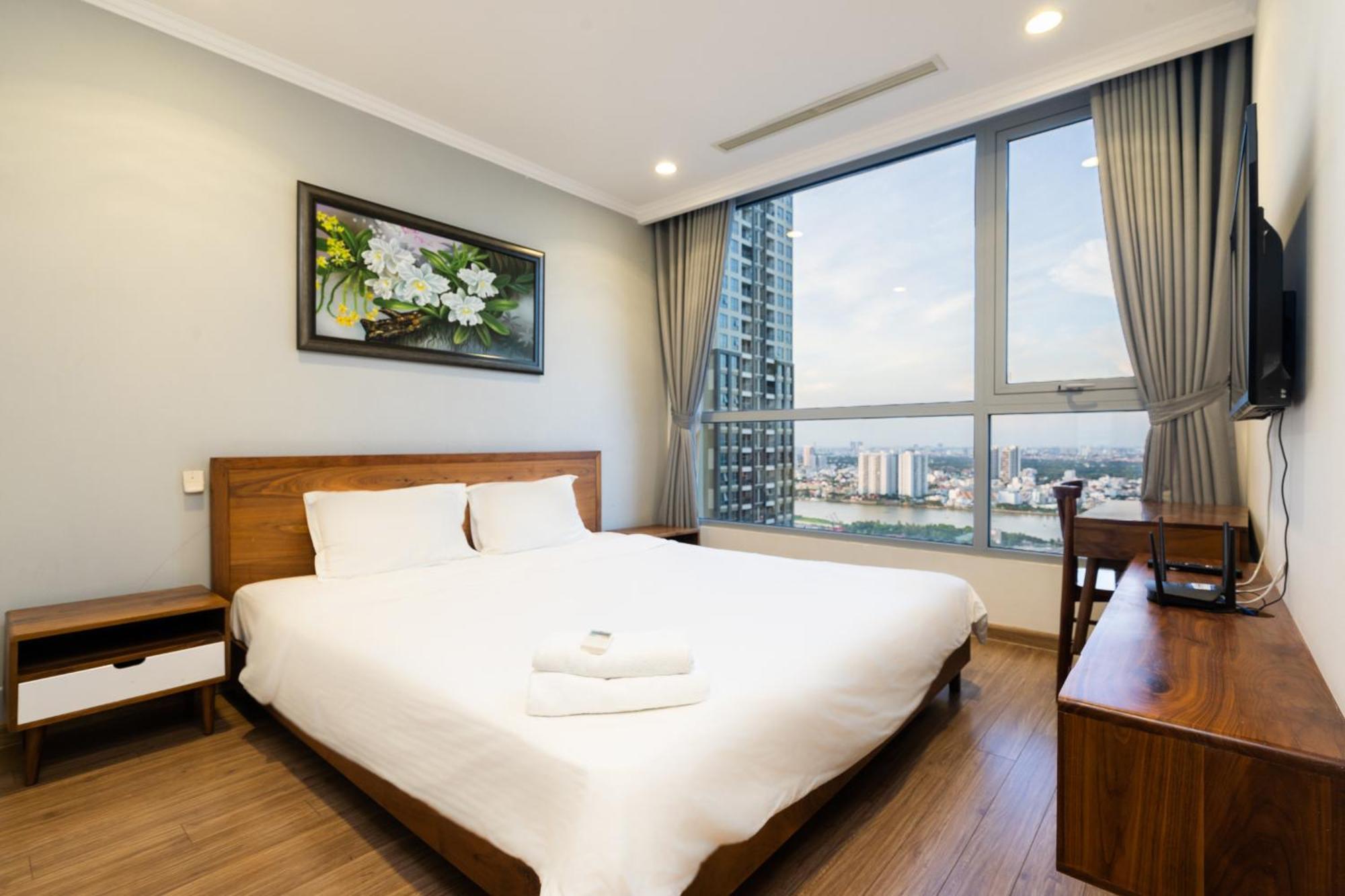 Vinhomes Park - Serviced Ltd Căn hộ