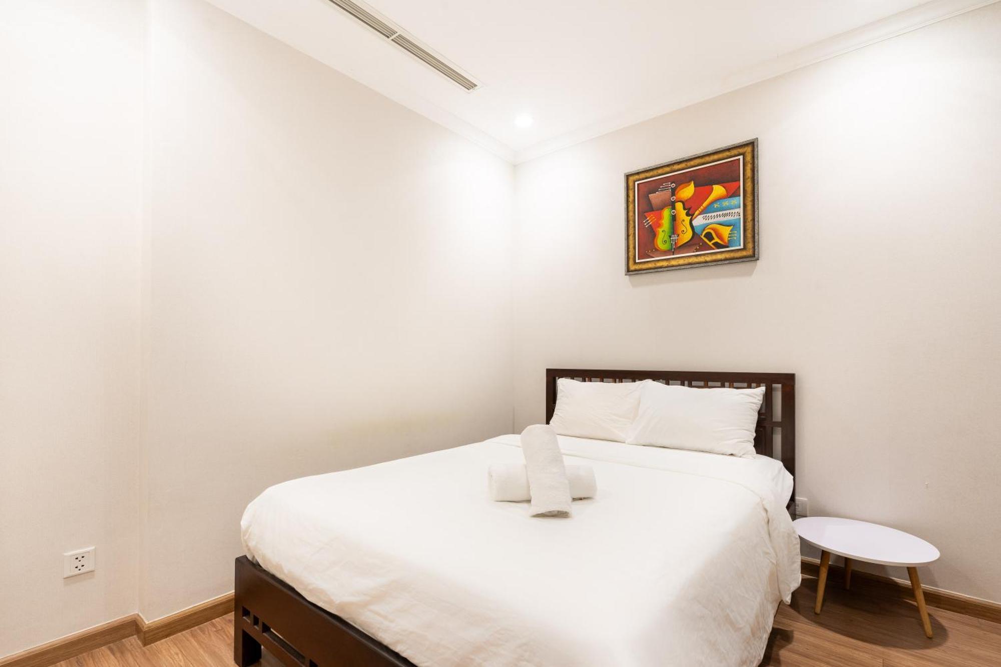 Vinhomes Park - Serviced Ltd Căn hộ TP. Hồ Chí Minh