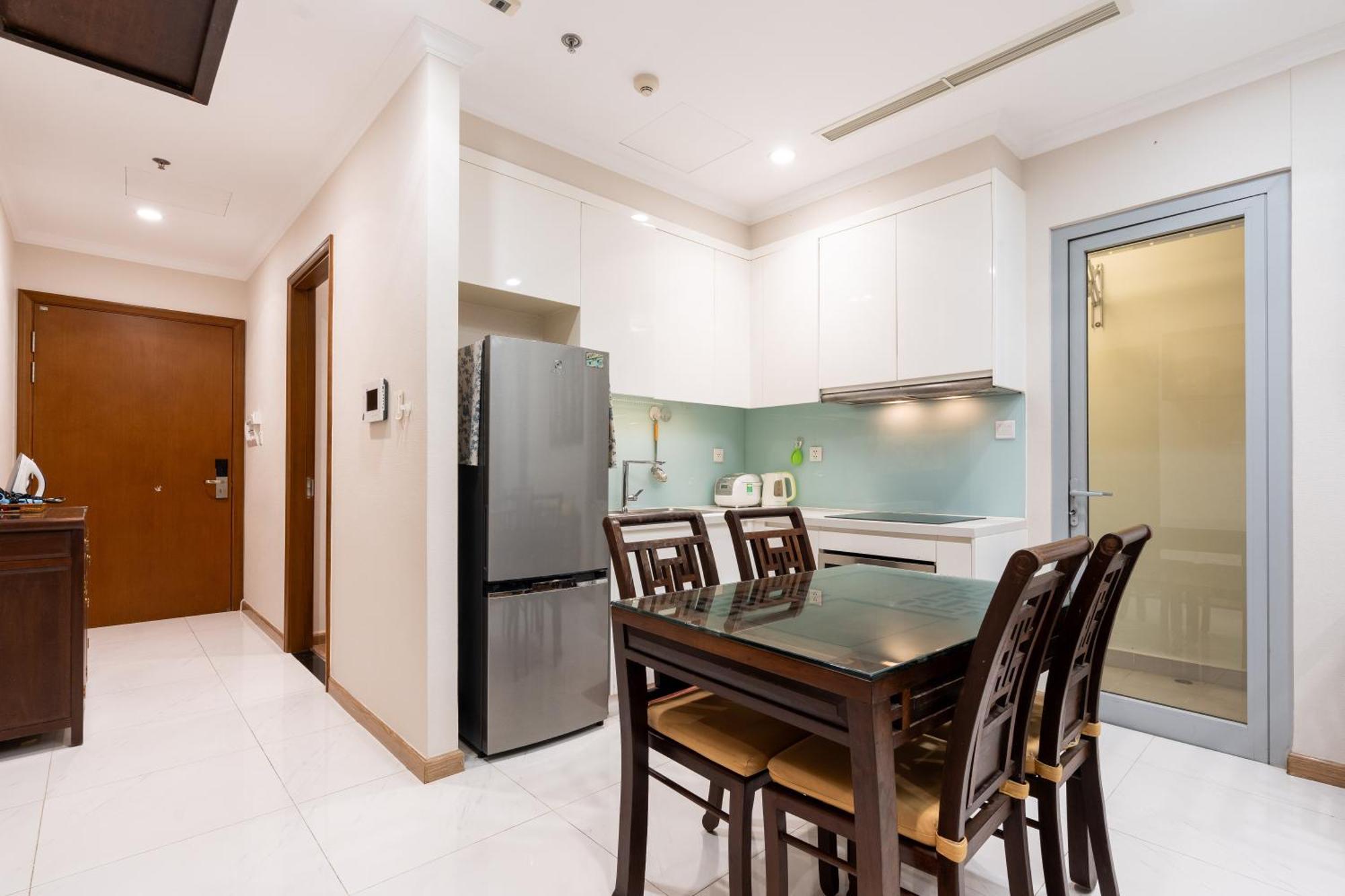 Vinhomes Park - Serviced Ltd *