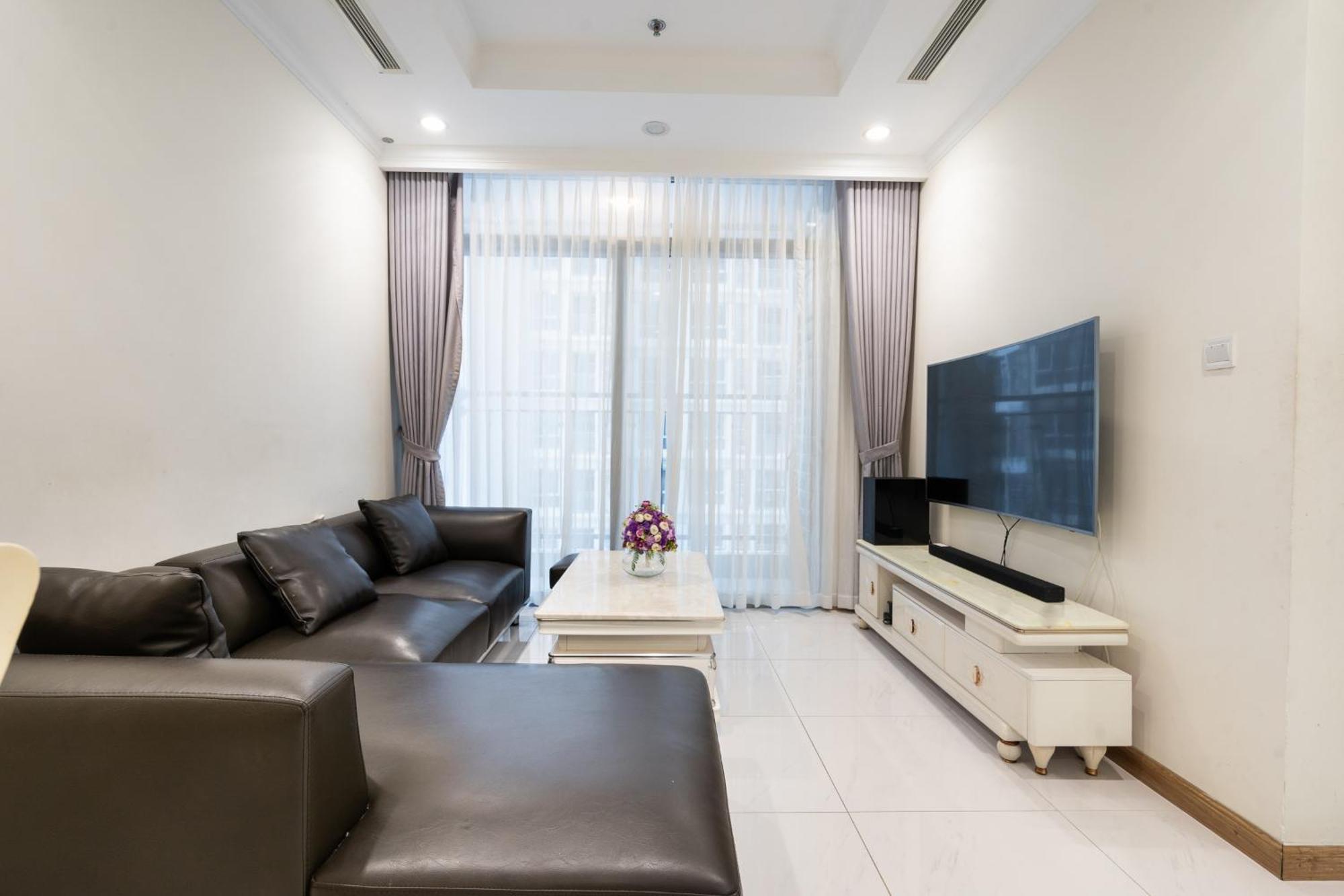 Vinhomes Park - Serviced Ltd Căn hộ