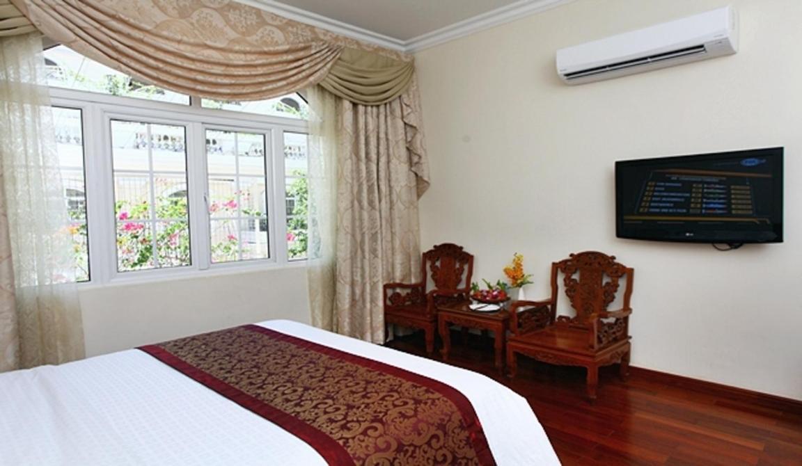 Continental Saigon 4*