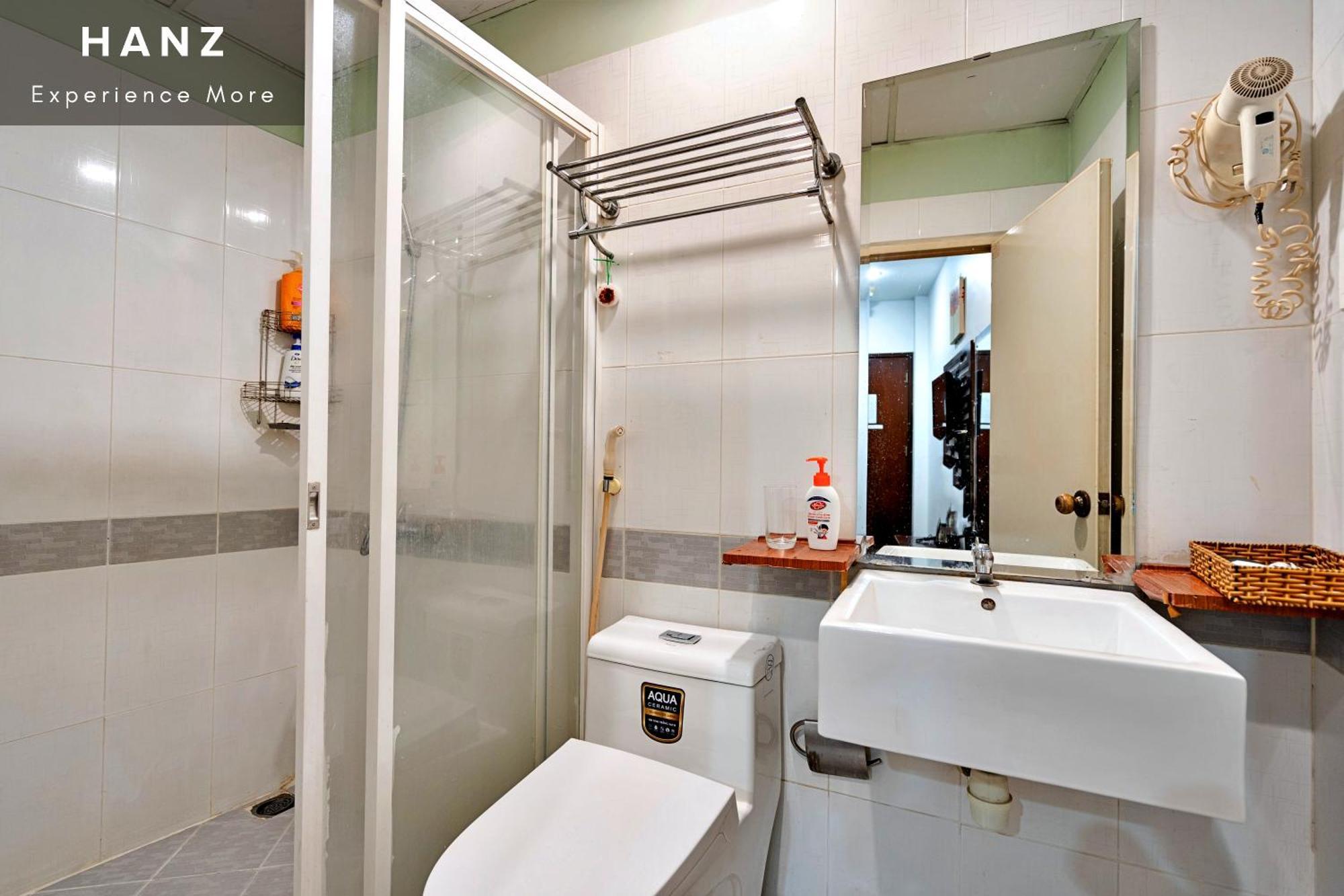 Hanz Front Meraki 198 Bui Vien 3* TP. Hồ Chí Minh