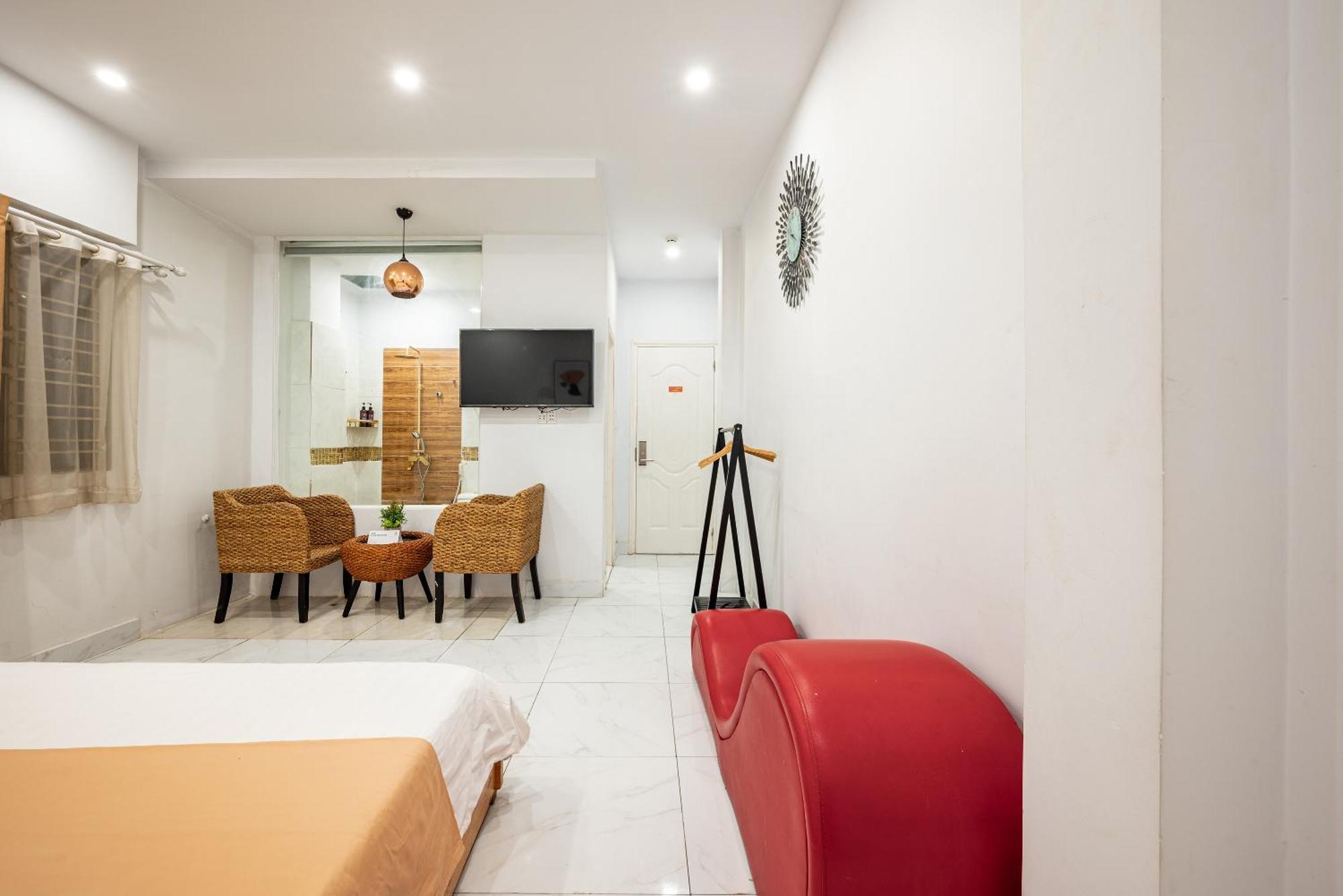 Joy In By Cozrum Hotel
