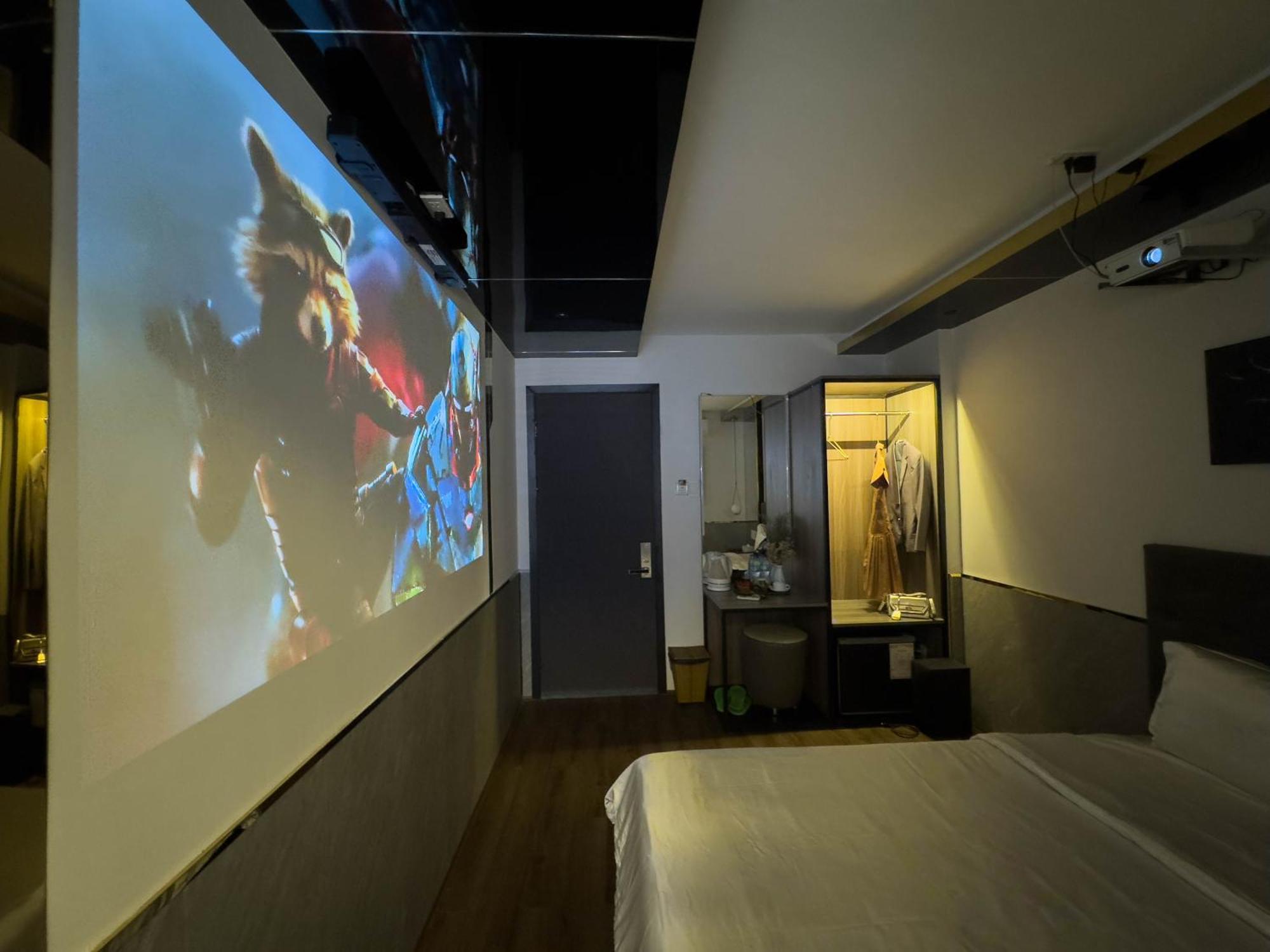 Hotel M&h 2*
