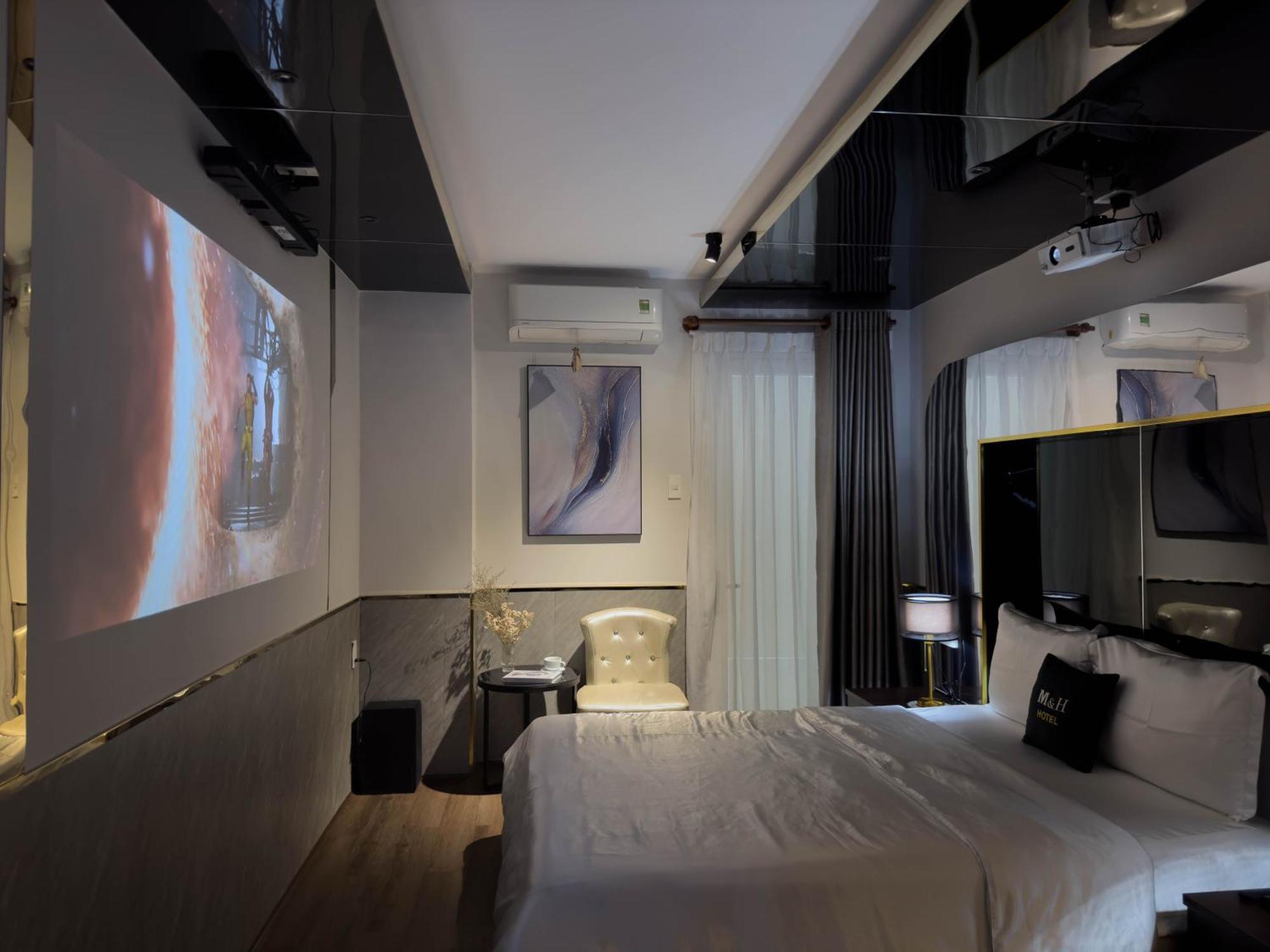 Hotel M&h