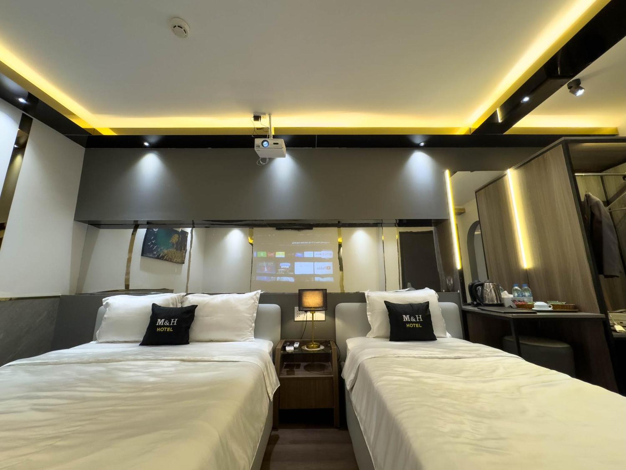 M&h Hotel 2*