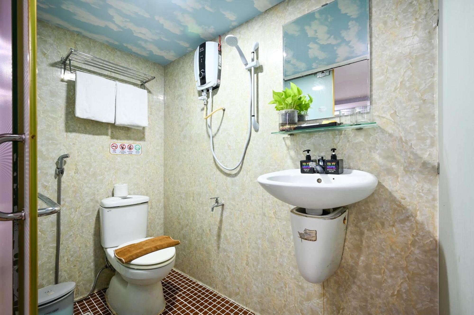 Ha Vy Khách sạn 3*