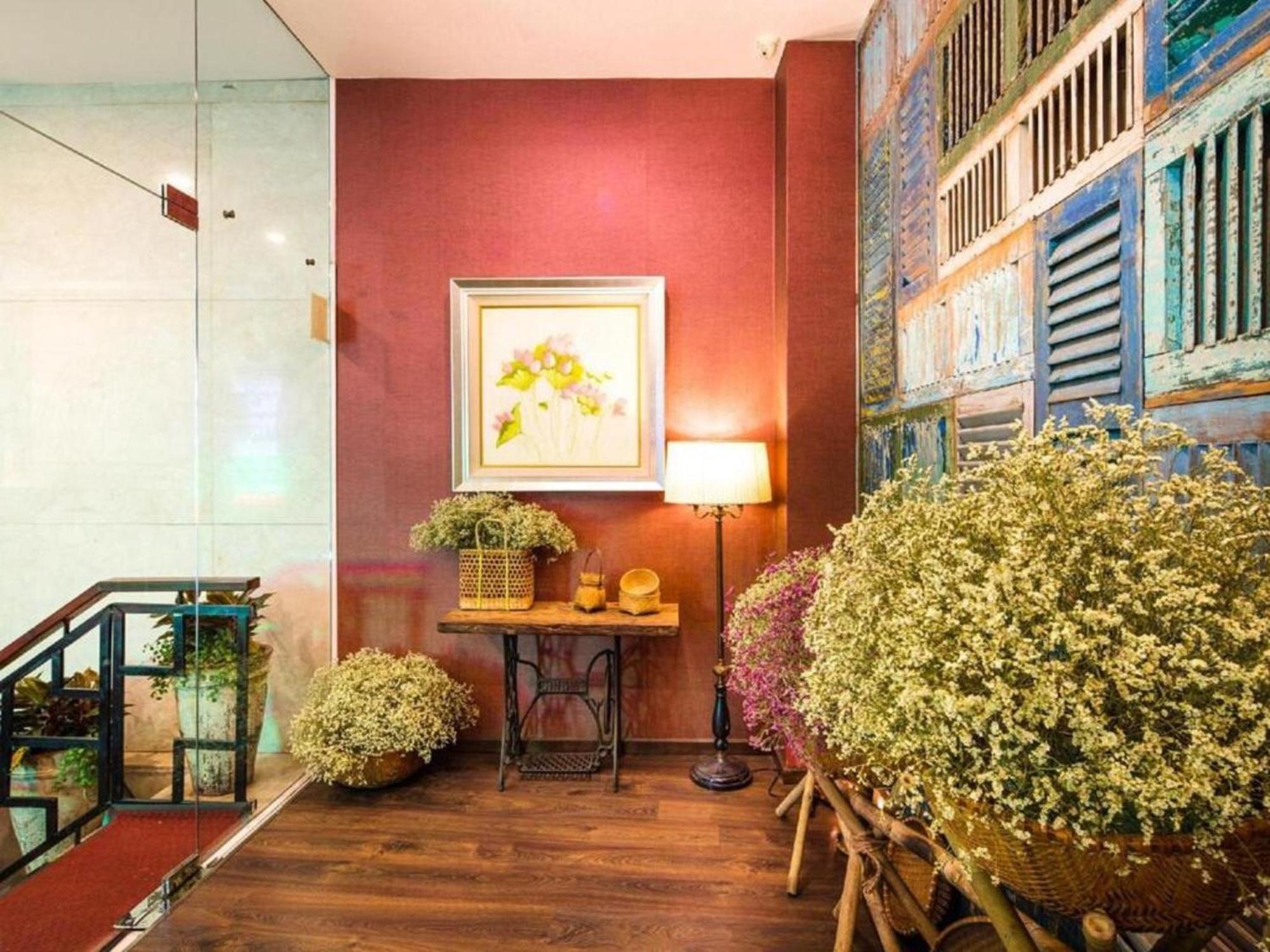 Asian Ruby & - 122f Bui Thi Xuan Street