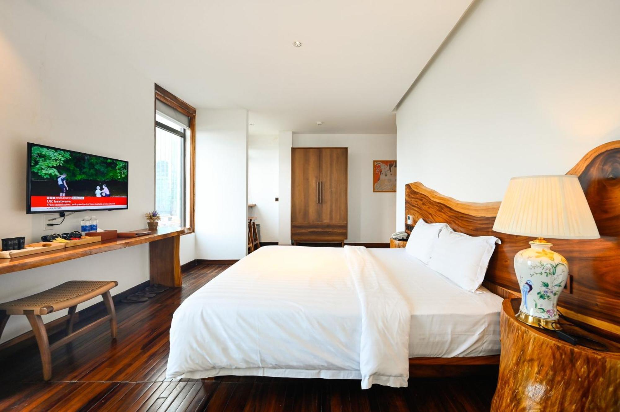 Hotel Sky Gem
