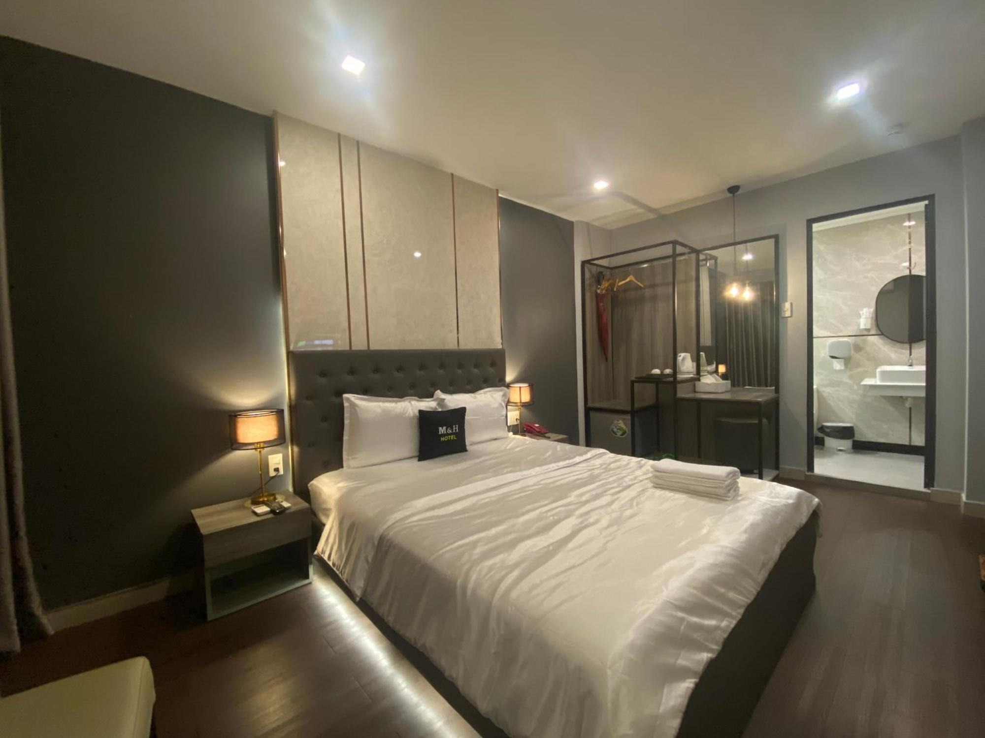 M&h Hotel