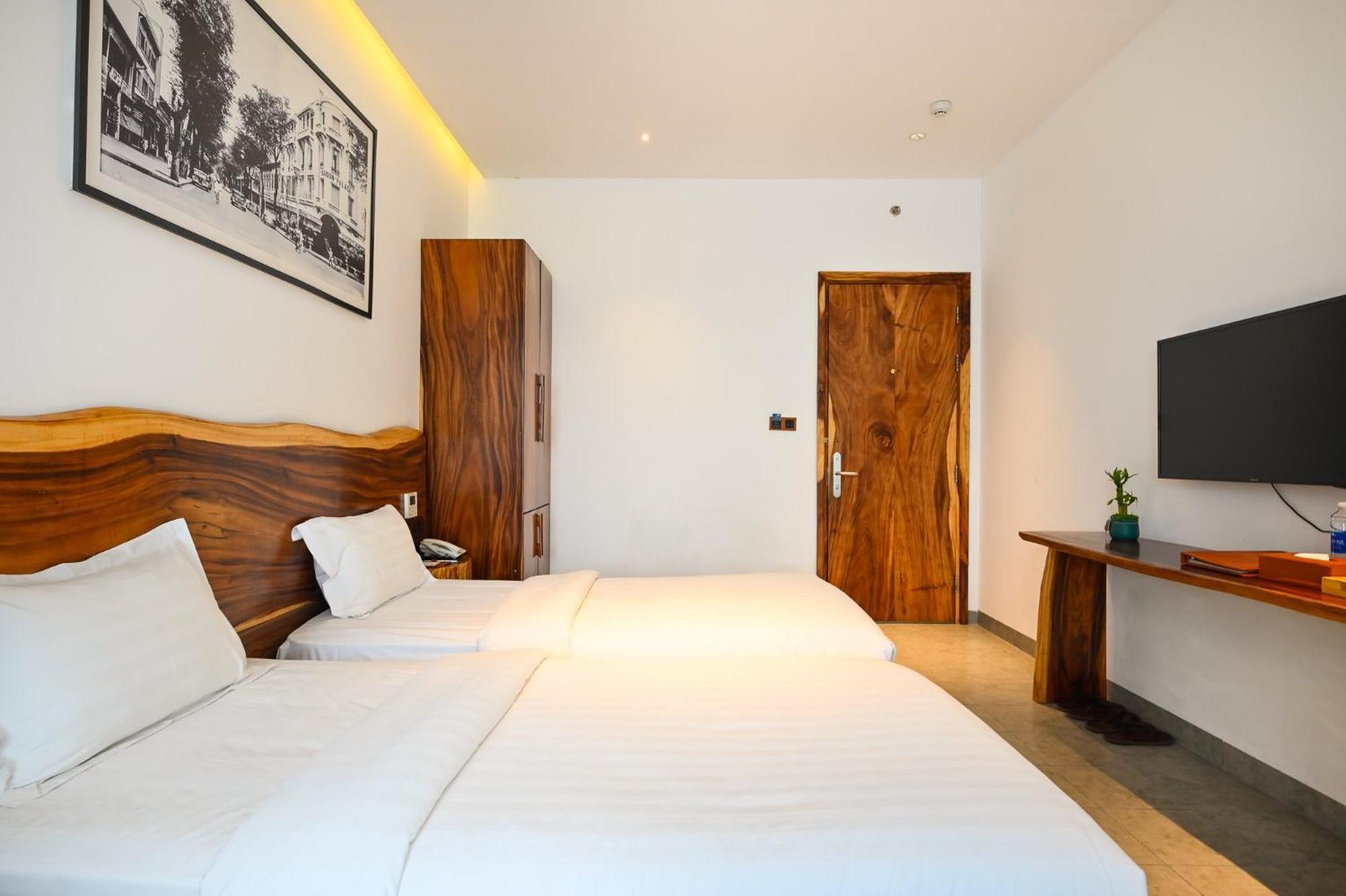 Hotel Sky Gem