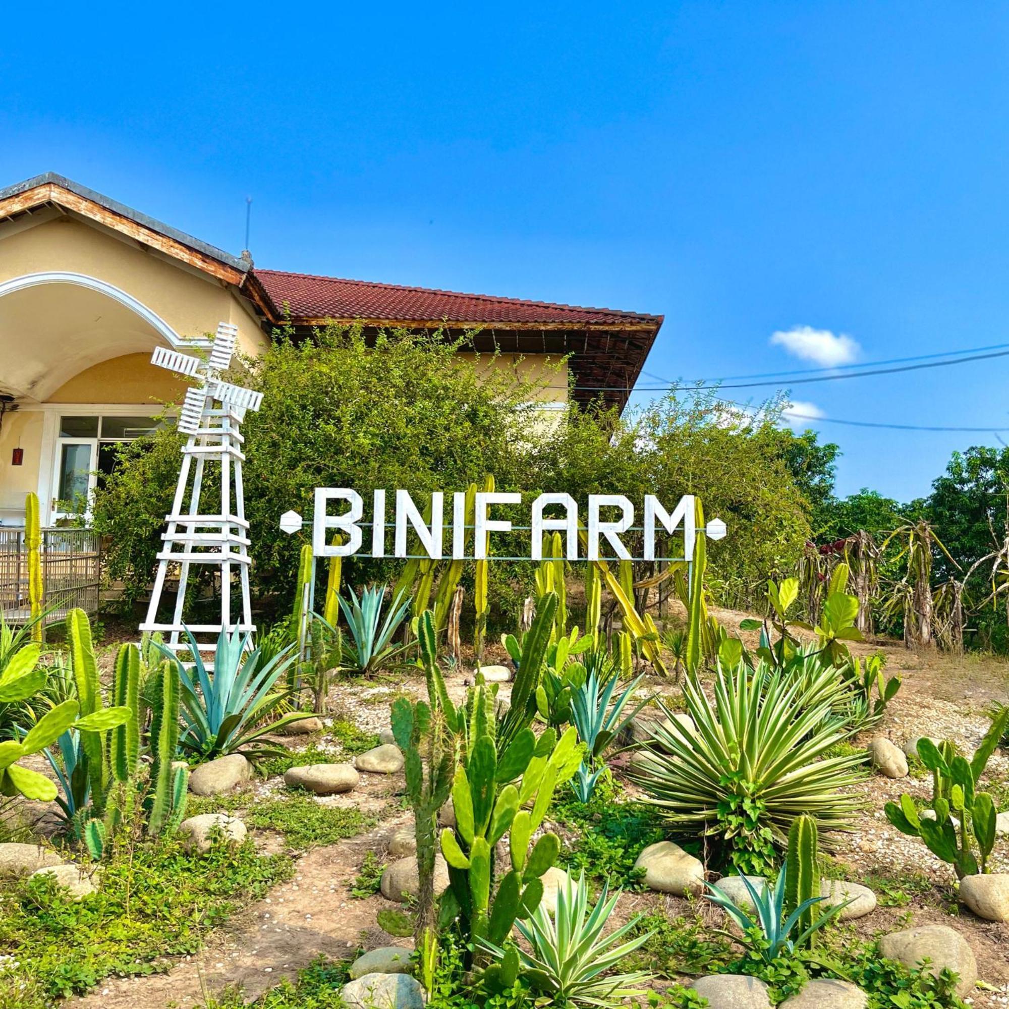 Luxury tent Binifarm Tropical Retreat