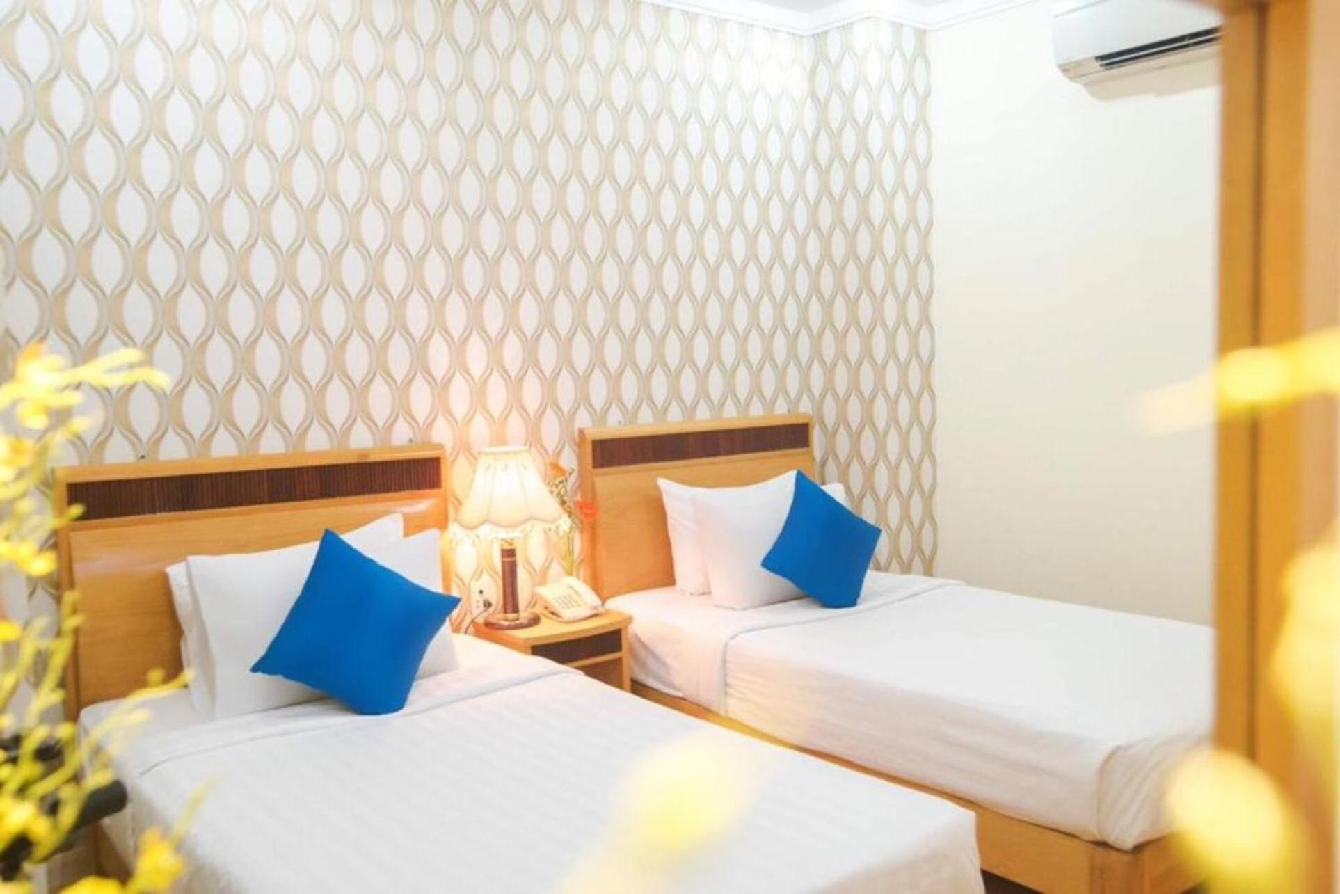 Hotel Ruby Saigon - Le Thanh Ton Ho Chi Minh City
